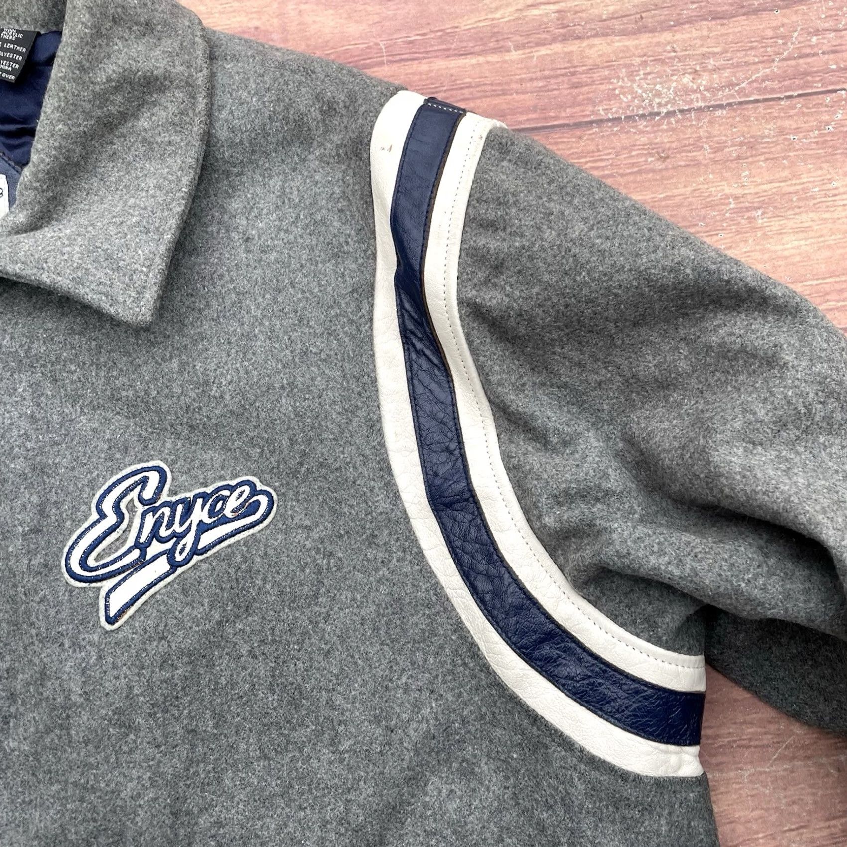 Enyce VINTAGE Y2K Enyce Gray Wool Varsity Jacket Mens 2XL Leather Hits Letterman Parka, 90s Hip Hop Style Varsity Jacket Mens Size US XXL / EU 58 / 5 - 5 Thumbnail