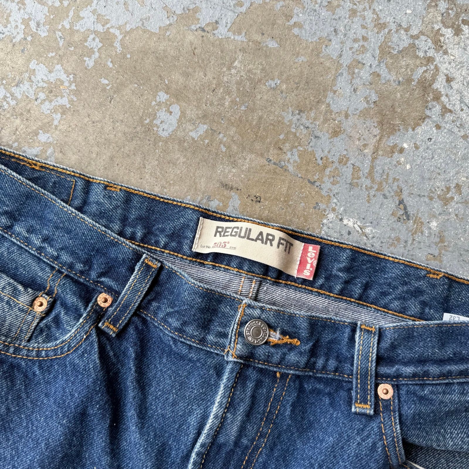 Levi's Vintage Y2K Levi’s 505 Straight Leg Blue Jeans Size US 38 / EU 54 - 5 Thumbnail
