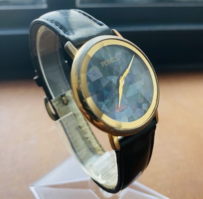 Fossil 1980’s SHATTERED FOSSIL ABALONE WATCH Size ONE SIZE - 4 Thumbnail