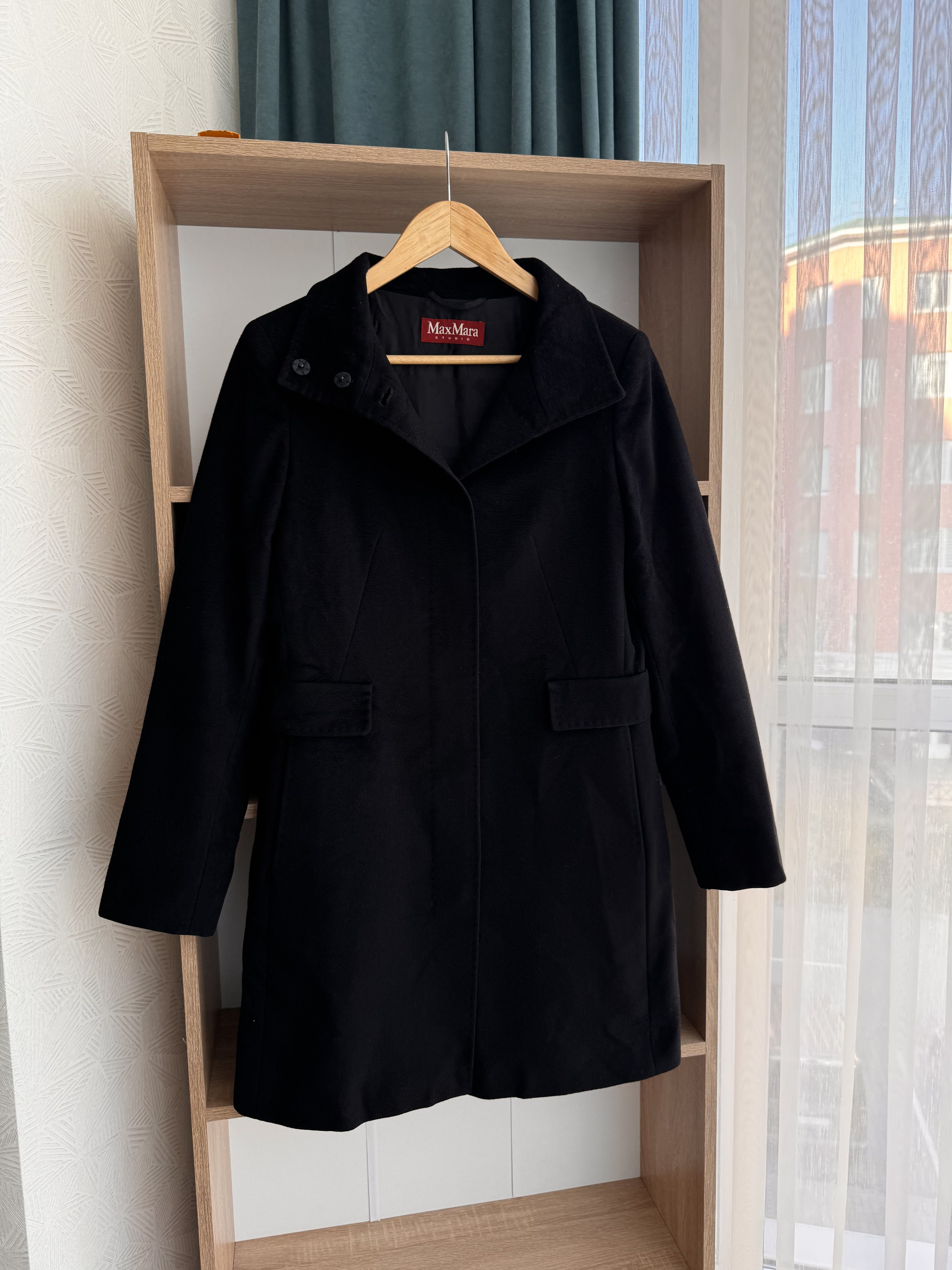 Max Mara Vintage Max Mara Studio Black Luxury W’ Wool Coat Size S / US 4 / IT 40 - 6 Thumbnail