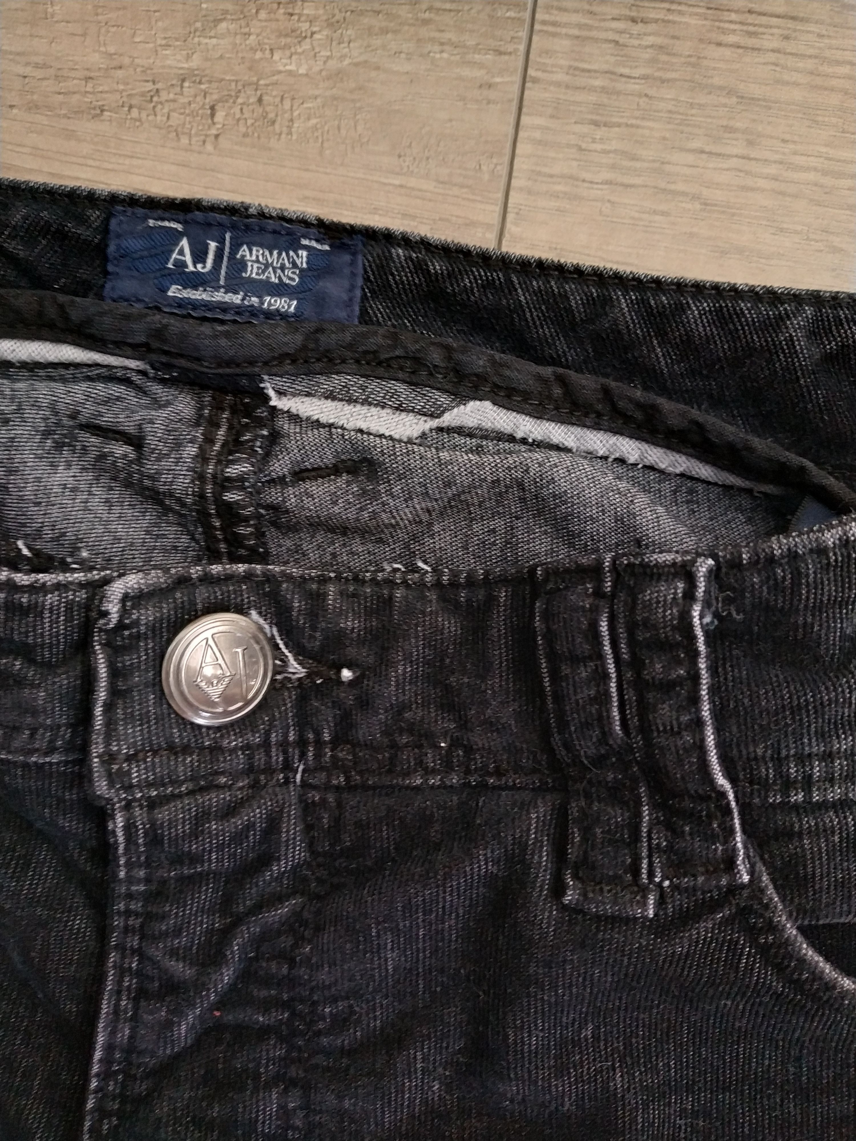 Armani Armani Women's Slim Fit Corduroy Pants-Trousers, W25 (XS) Size 25" / US 0 / IT 36 - 8 Thumbnail