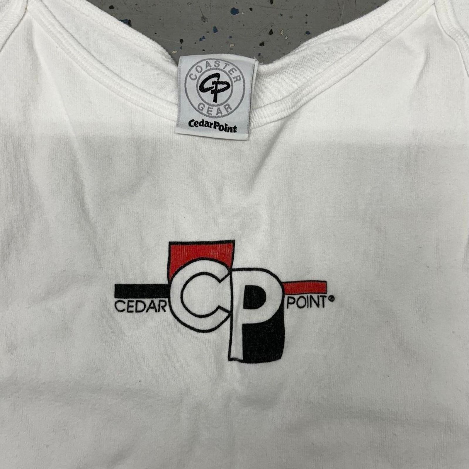 Other VTG White Cedar Point tank top with red and black graphics Size L / US 10 / IT 46 - 2 Thumbnail