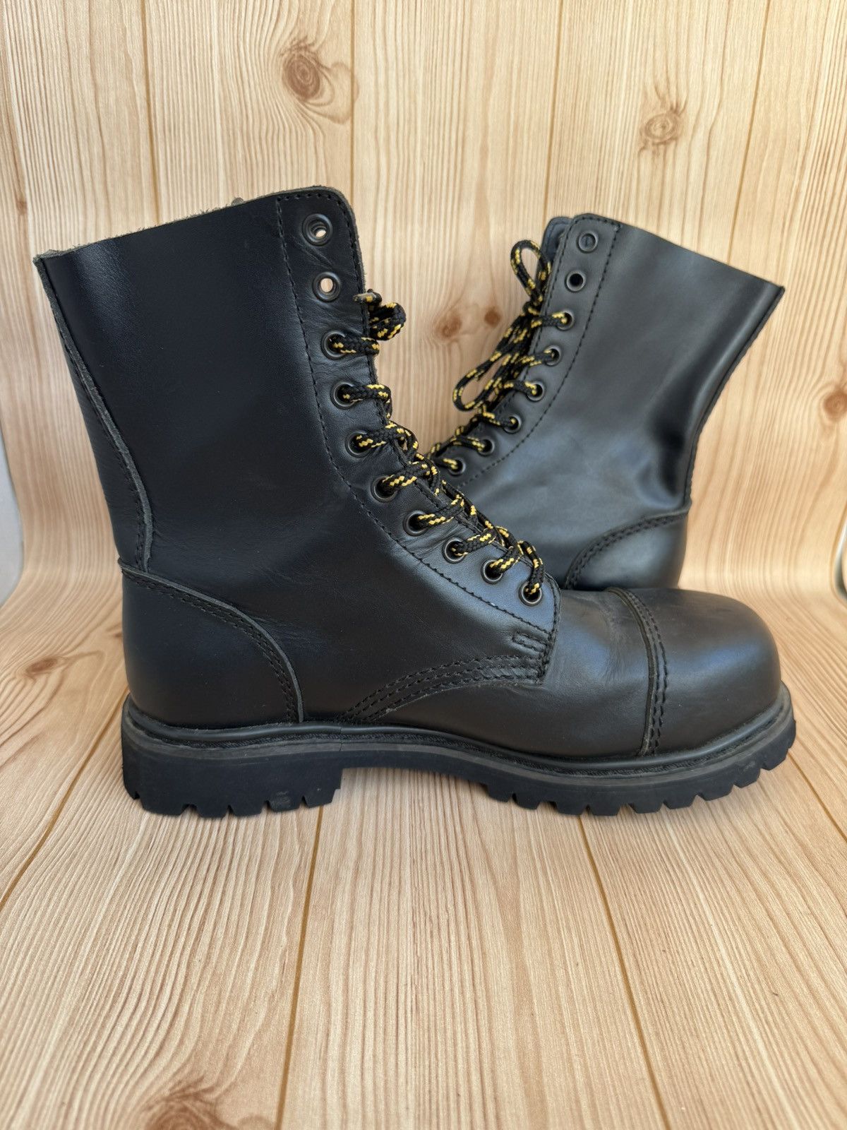 Undercover 10 holes invader boots Size US 8 / EU 41 - 15 Thumbnail
