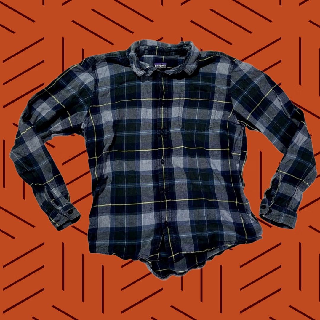 Patagonia Patagonia Mens Shirt Button Up Long Sleeve Plaid Organic Cotton Size L Blue Size US L / EU 52-54 / 3 - 1 Thumbnail