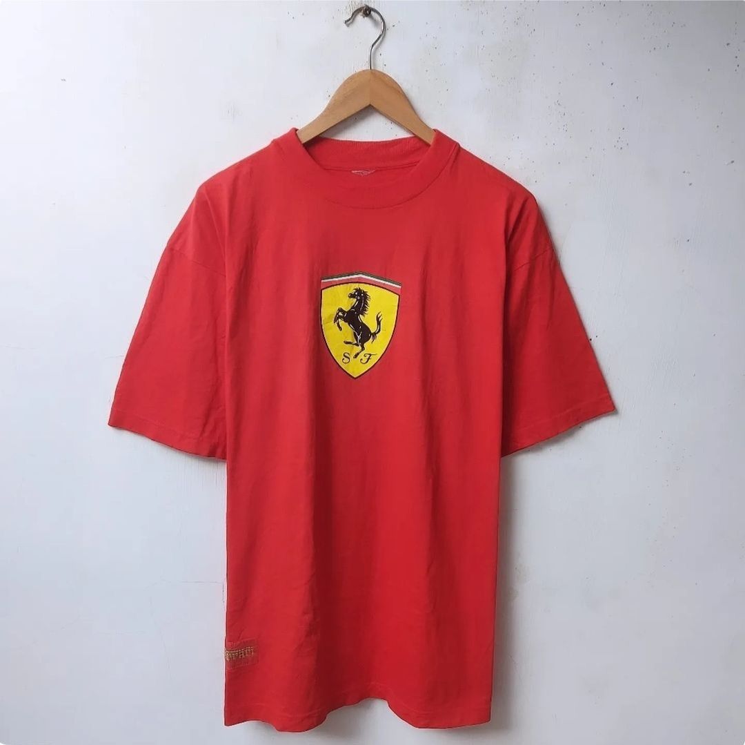 Ferrari × Vintage Vtg Early 2000s SF Scuderia Ferrari Iconic Logo Tshirt Size US XL / EU 56 / 4 - 1 Thumbnail