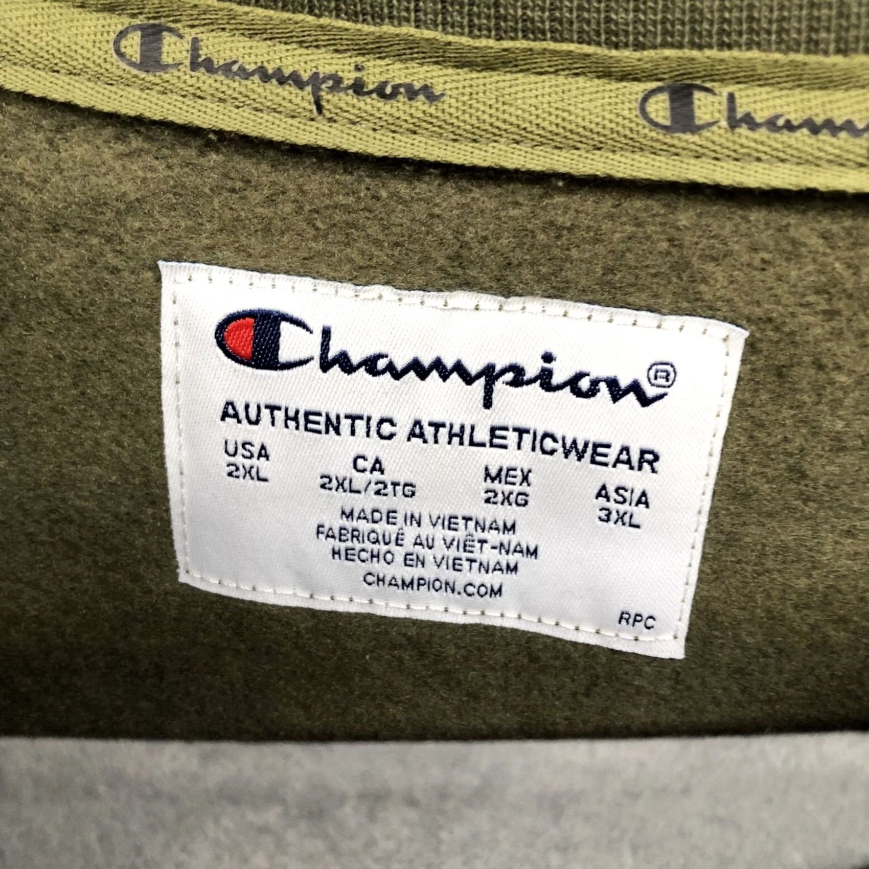 Champion Champion Camo Sweatshirt Mens 2XL Green Logo Wolf Crewneck Pullover Sweatshirt Size US XXL / EU 58 / 5 - 5 Thumbnail