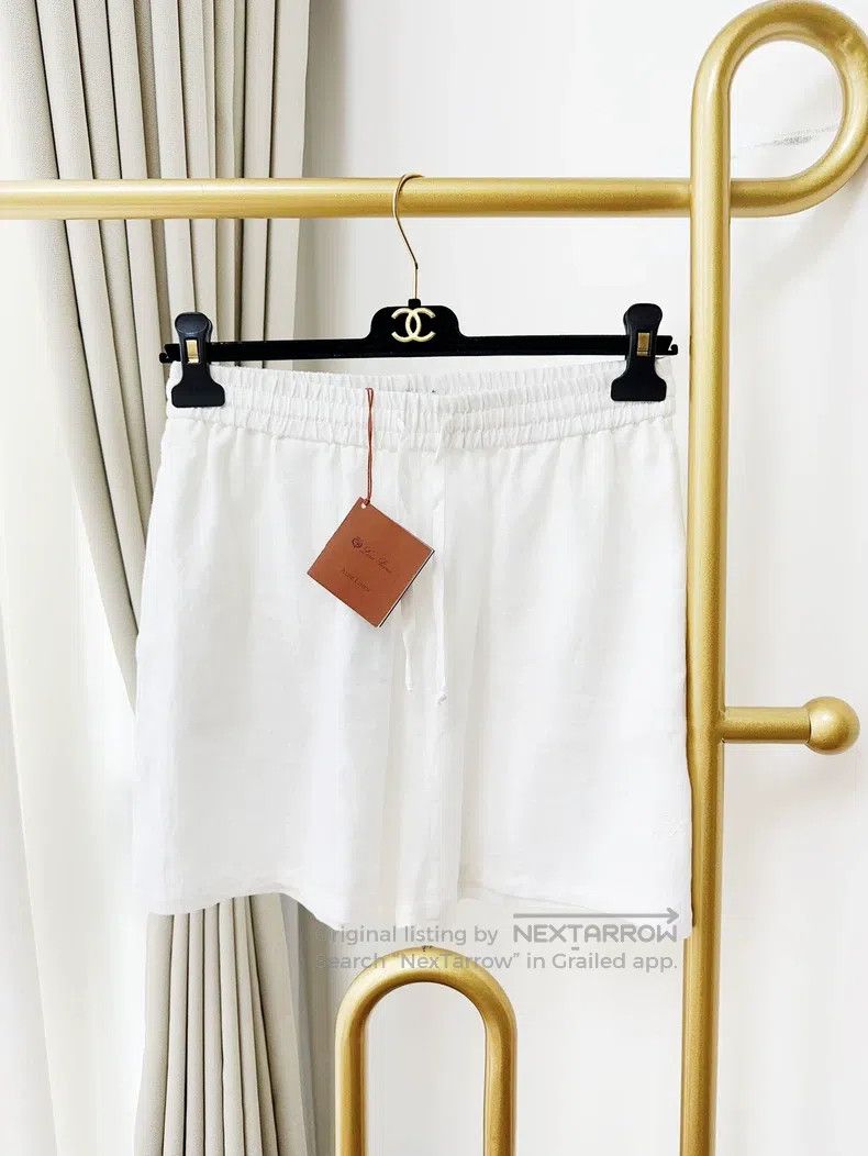 Loro Piana Loro Piana White size 38 drawstring elastic waist shorts Size 25" / US 0 / IT 36 - 1 Thumbnail