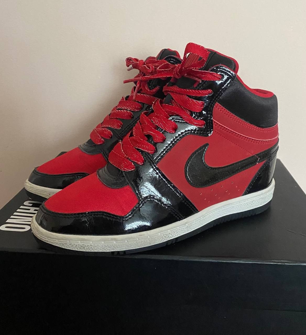 Nike Nike Force Dunk Sky Hi High Hidden Wedge Heel Black Red Bred Size US 7.5 / IT 37.5 - 4 Thumbnail