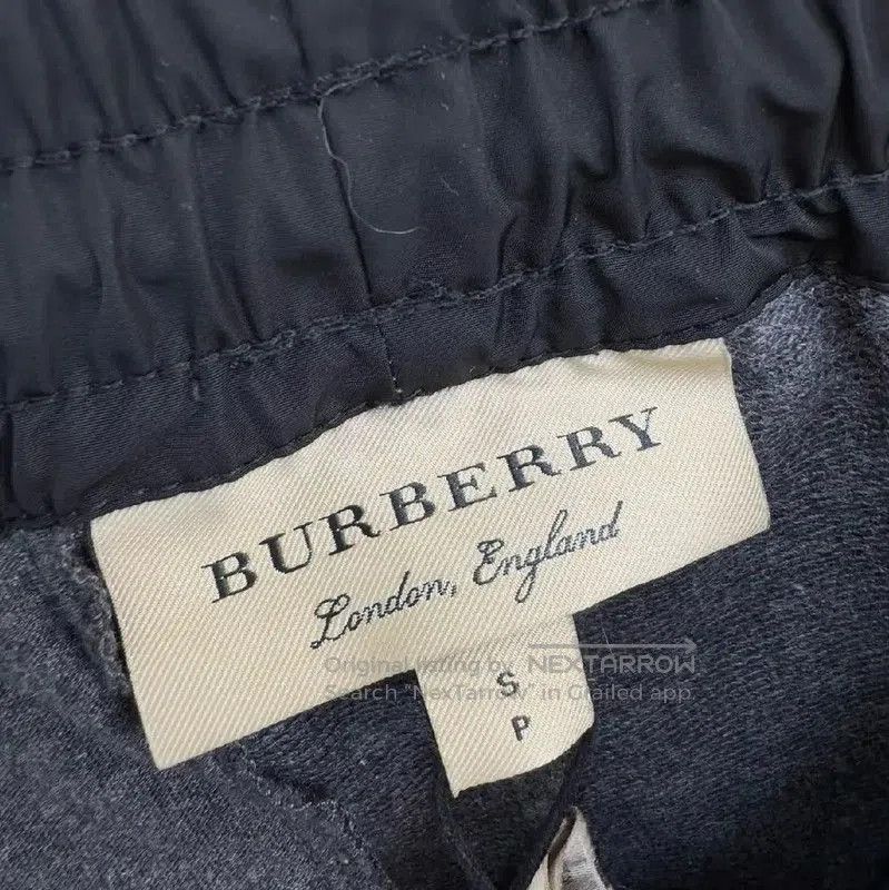 Burberry Burberry Gray Women's Casual Pants. Size 23" - 2 Thumbnail