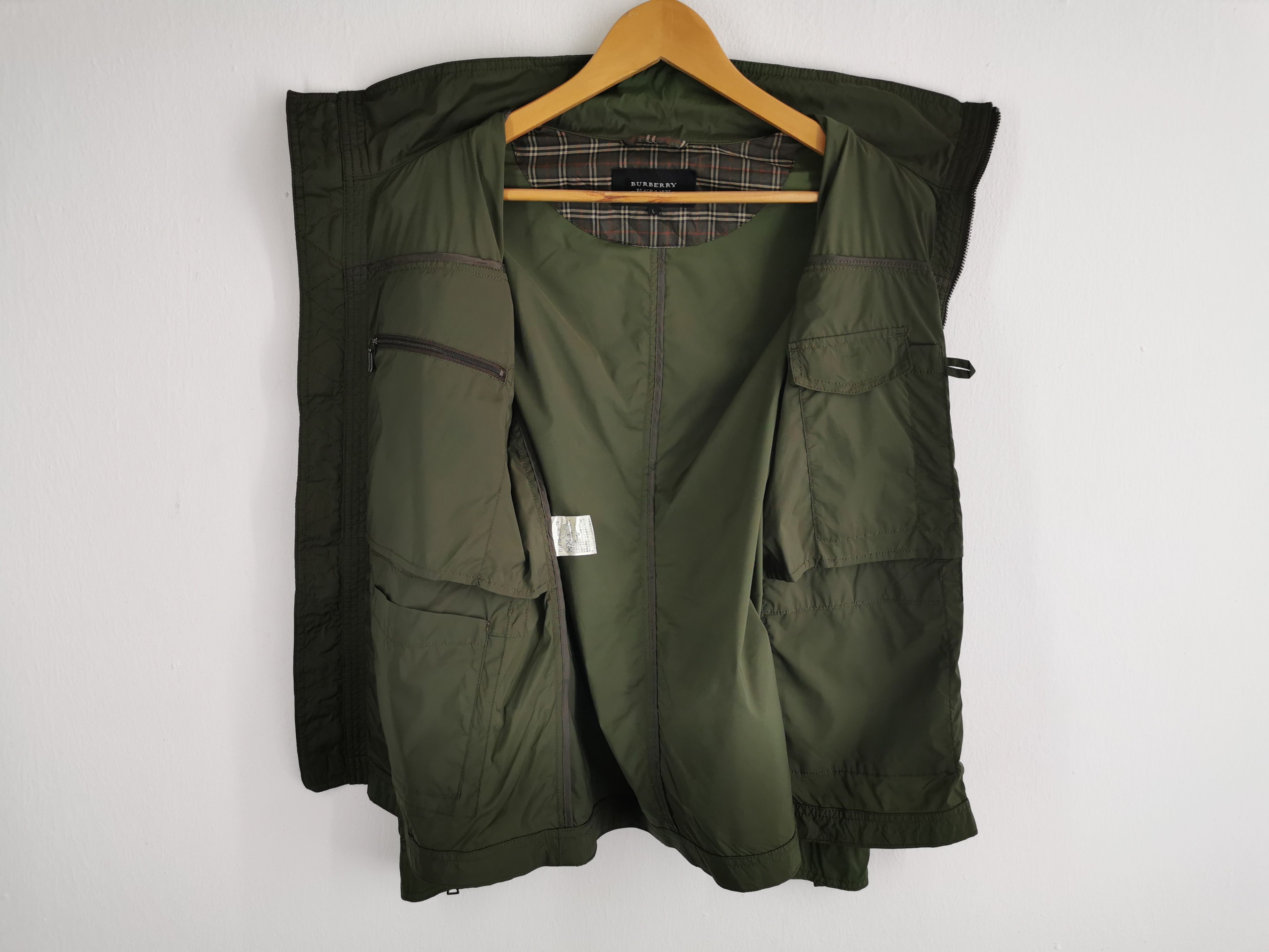 Burberry Burberry Windbreaker Parka Jacket Size L Size US L / EU 52-54 / 3 - 4 Thumbnail