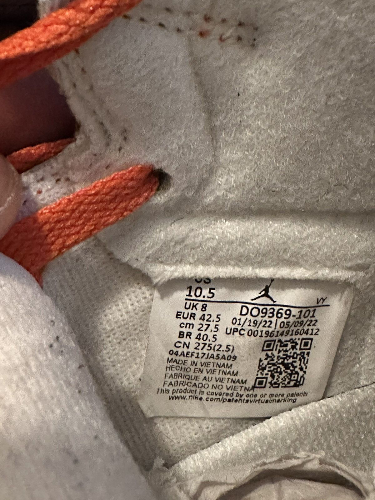 Jordan Brand Star fish Jordan 1 Size US 9 / EU 42 - 5 Thumbnail