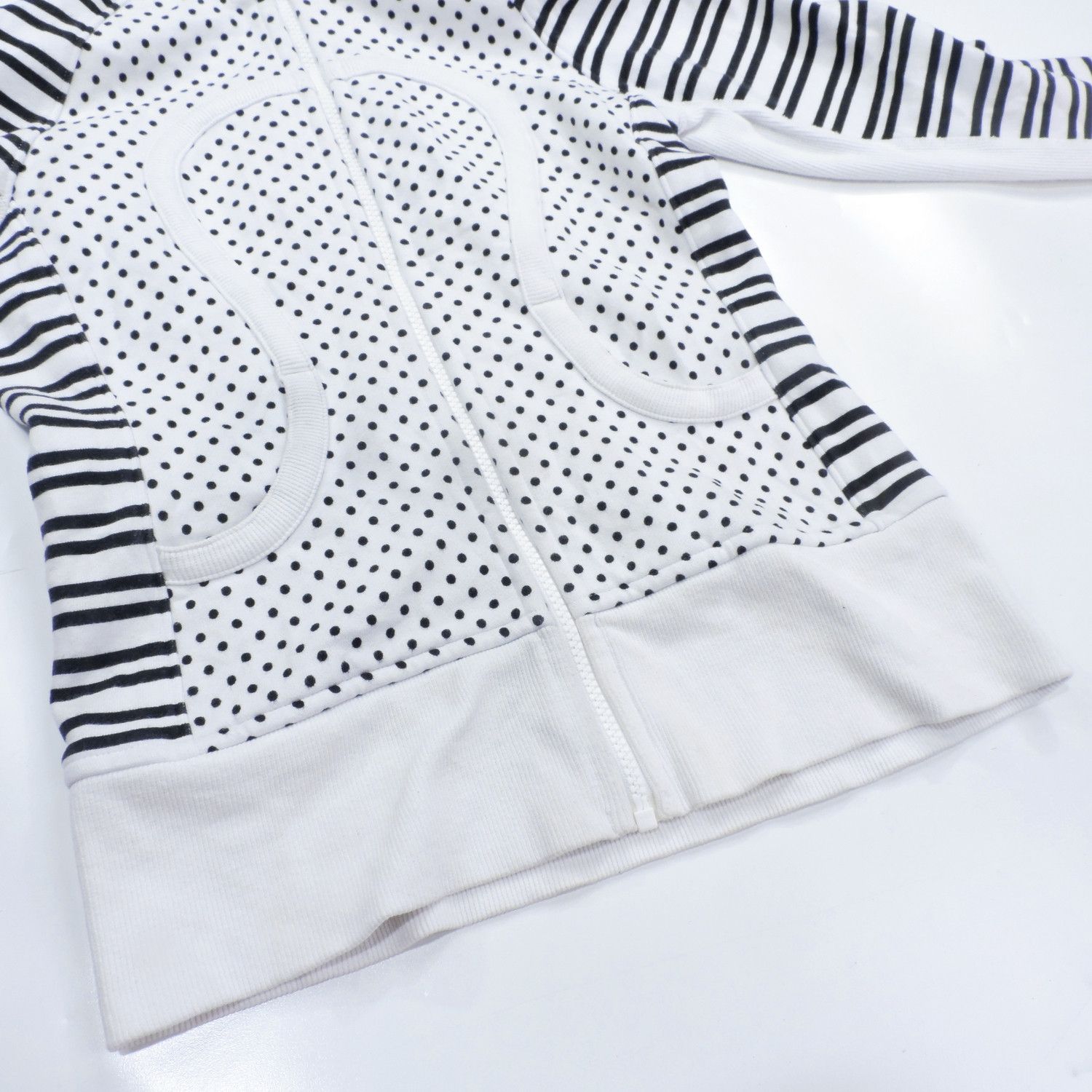 Lululemon LULULEMON SCUBA STRETCH DOT PRINTED TWIN STRIPE ZIP-HOODIE Size M / US 6-8 / IT 42-44 - 8 Thumbnail