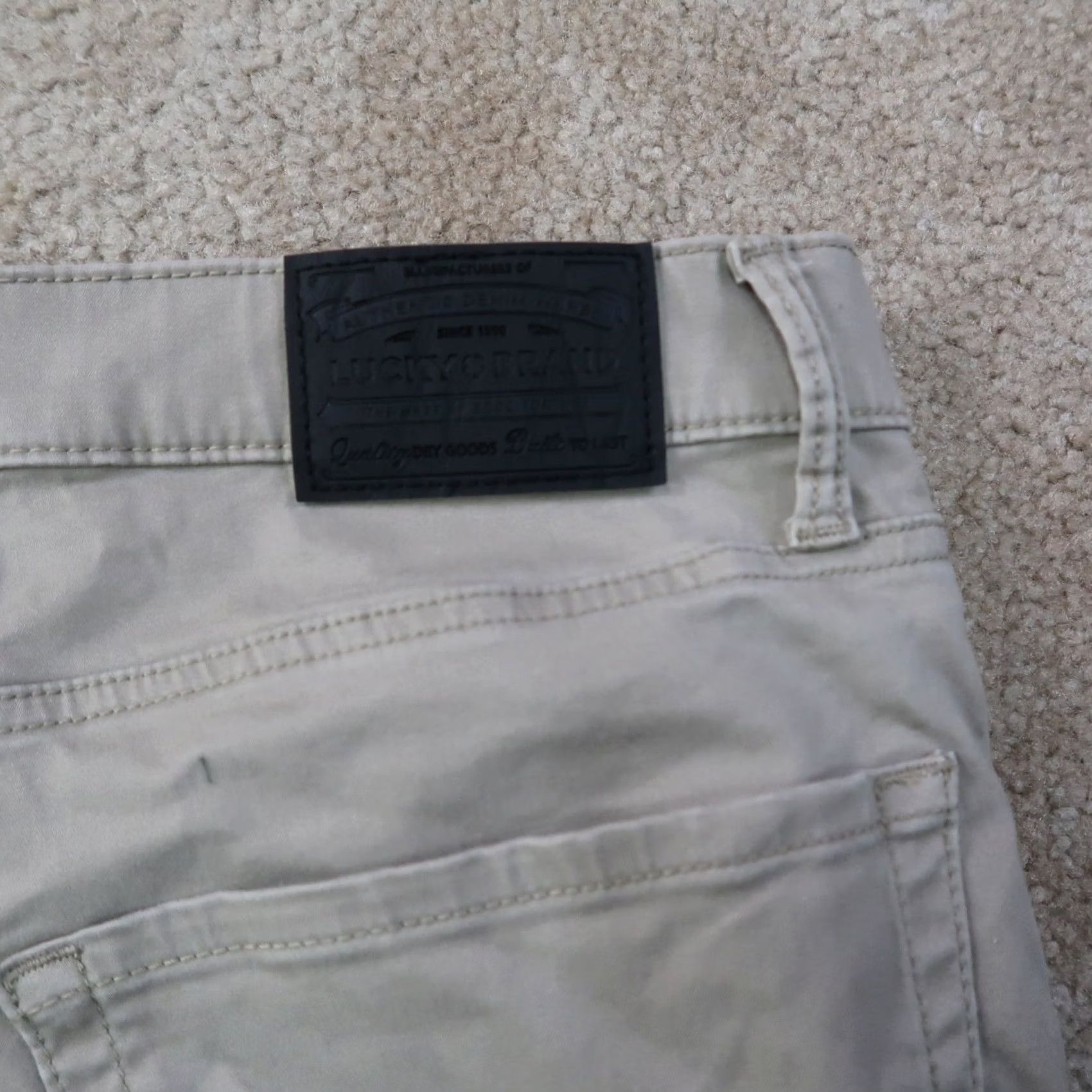 Lucky Brand Lucky Brand 223 Straight Leg Chino Pants Men 36x30 Beige Stretch Regular 5-Pocket Denim/Khaki Style Jeans Size US 36 / EU 52 - 6 Thumbnail
