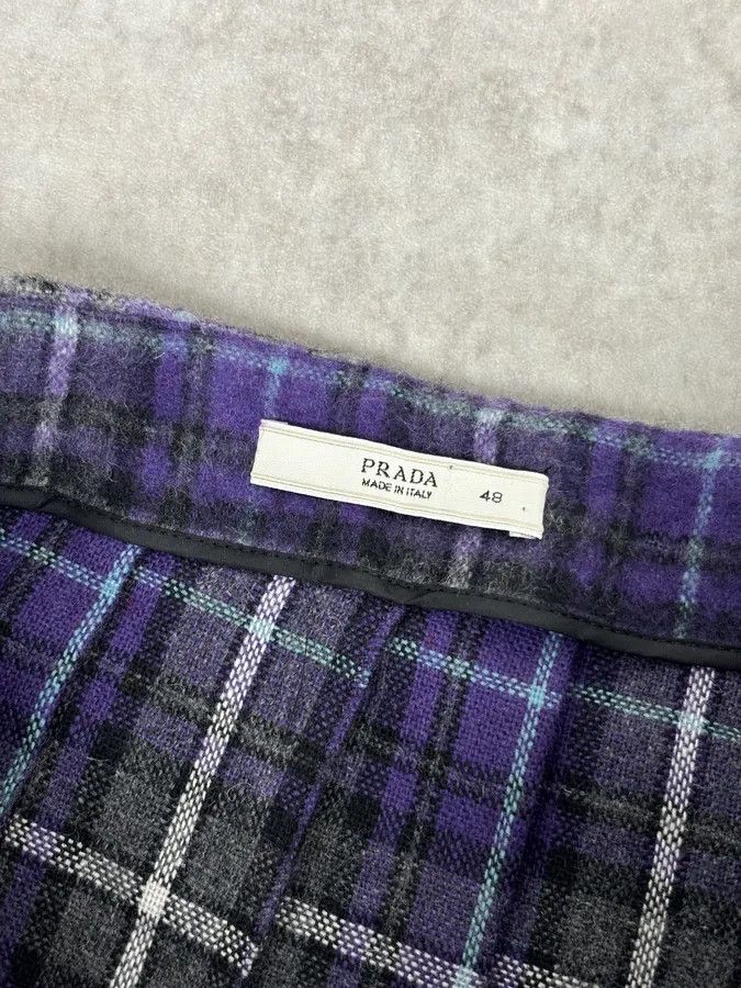 Prada FW2013 Prada Purple Tartan Wool Pleated Skirt Size 30" / US 8 / IT 44 - 10 Thumbnail