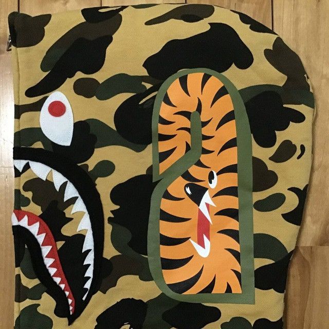 Bape BAPE 1st Camo Yellow Shark Full Zip Hoodie a bathing ape Size US XL / EU 56 / 4 - 5 Thumbnail
