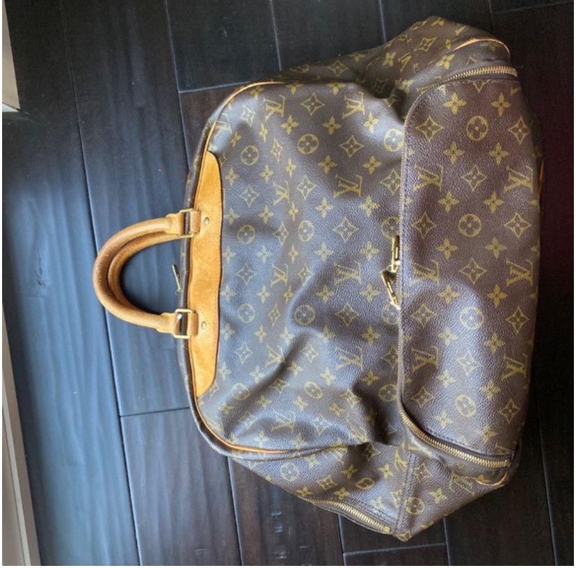 Louis Vuitton Evasion MM Monogram Canvas Size ONE SIZE - 3 Thumbnail