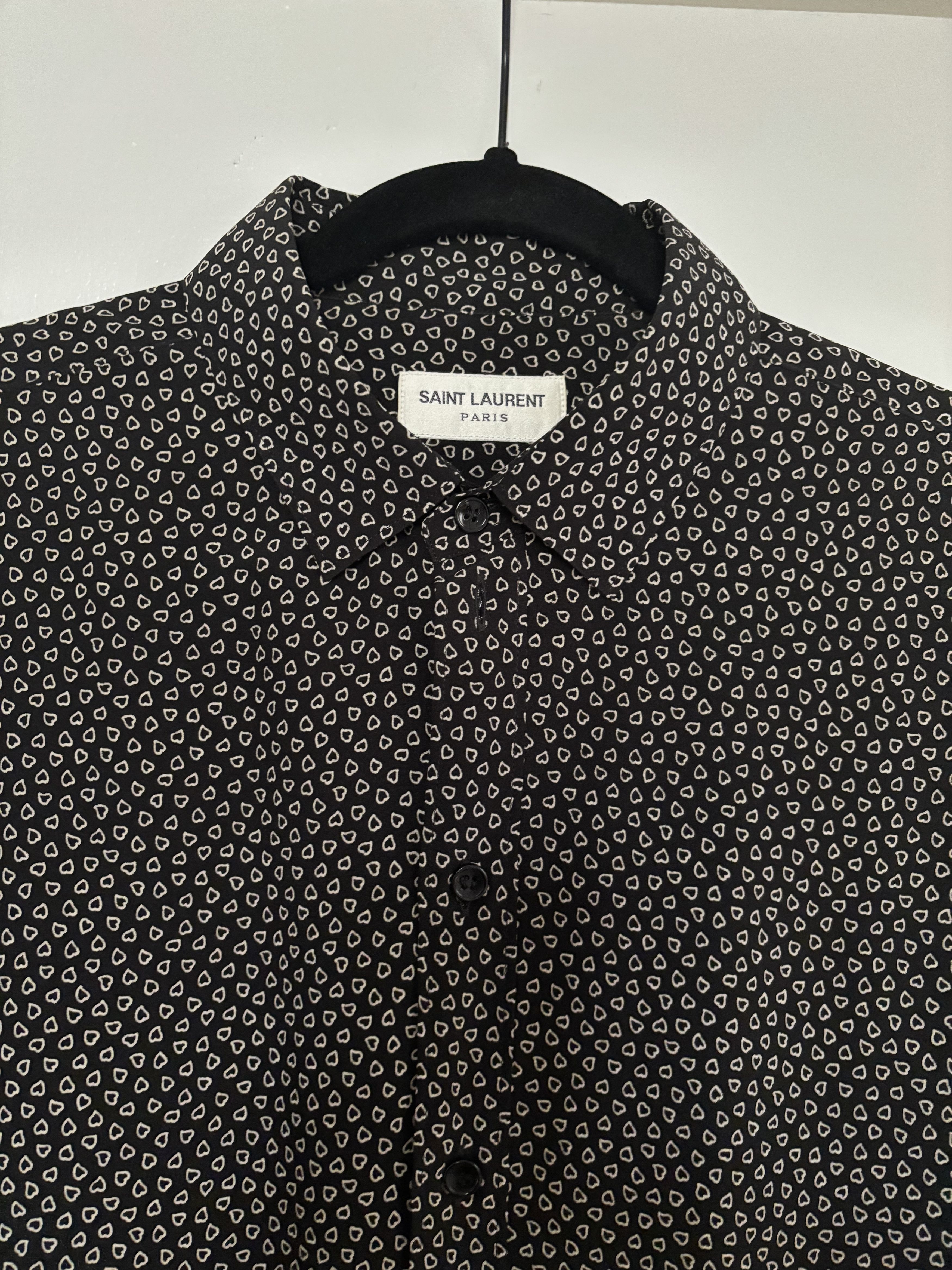 Saint Laurent Paris Saint Laurent Silk Hearts Shirt F42 Size M / US 6-8 / IT 42-44 - 1 Thumbnail