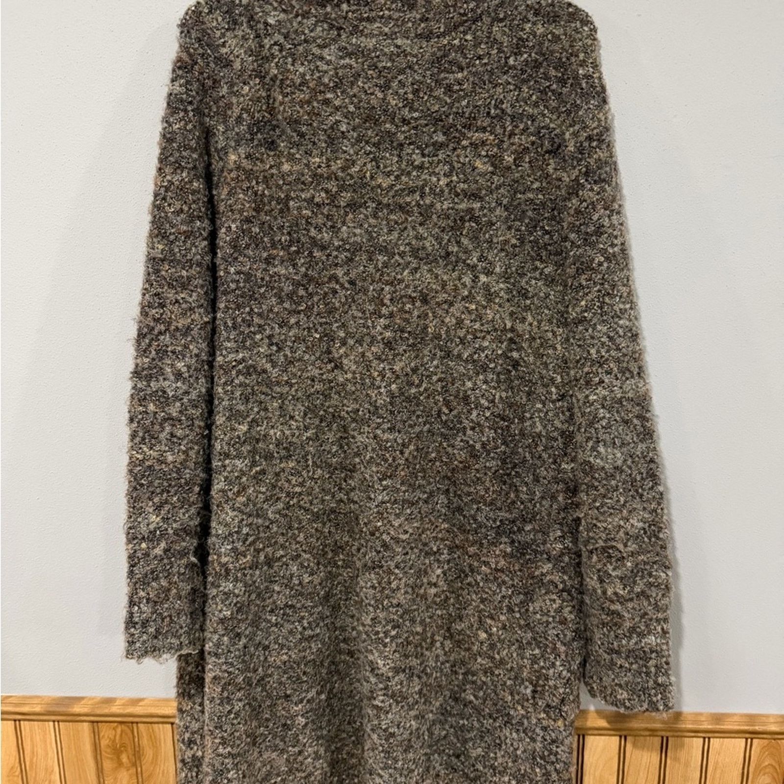 William Rast William Rast Textured Gray Boucle Long Cardigan Size Small Size S / US 4 / IT 40 - 2 Thumbnail