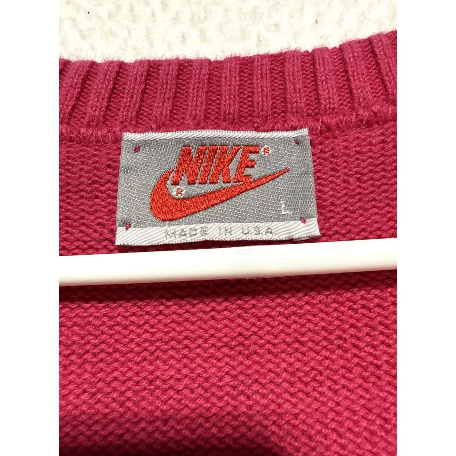 Nike VINTAGE Nike Sweater Shirt Mens L Pink 80s V-Neck Pullover Knit Red Label Regular Long Sleeve Pullover Mens 80s Size US L / EU 52-54 / 3 - 5 Thumbnail