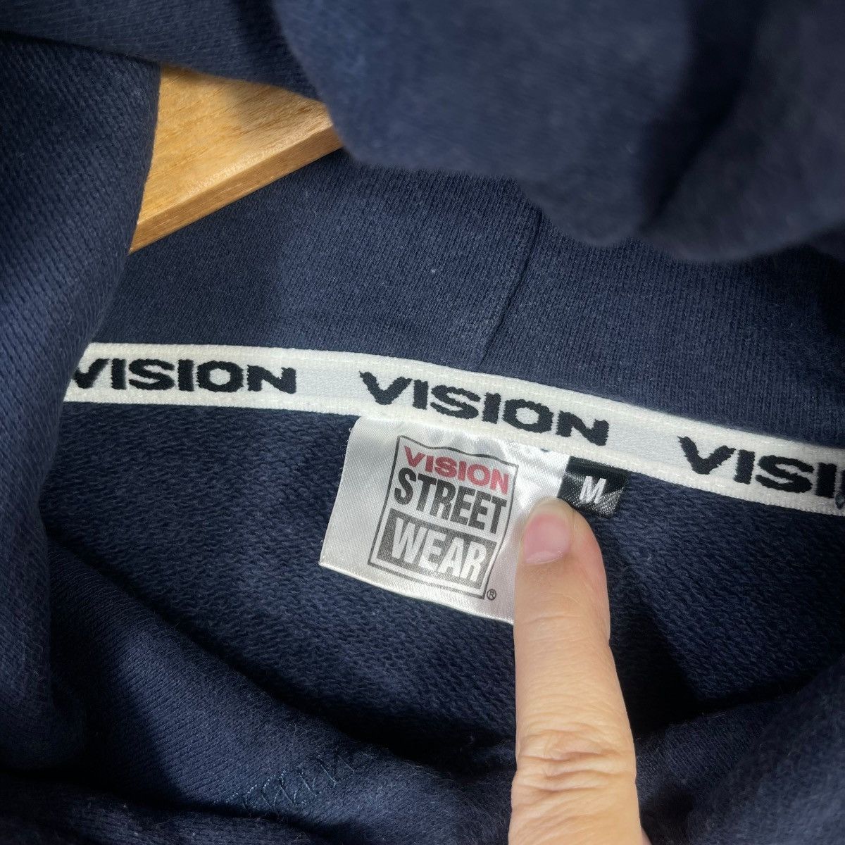 Vision Streetwear Vision Street Wear Logo Hoodie Navy Skate Streetwear Size US M / EU 48-50 / 2 - 3 Thumbnail