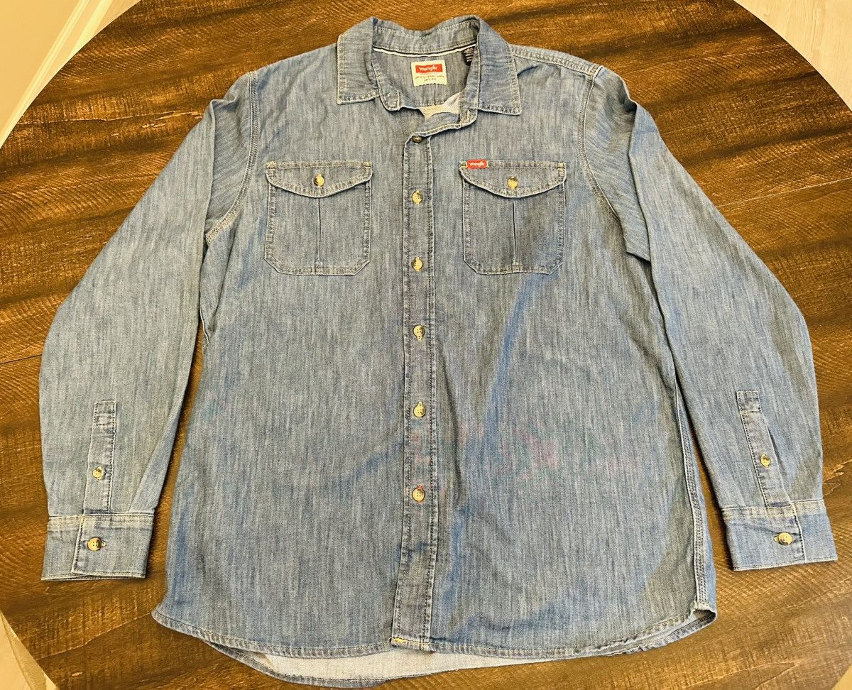 Wrangler Wrangler Men’s L/S Button Up Cotton Blend Shirt-Size Large Size US L / EU 52-54 / 3 - 1 Thumbnail