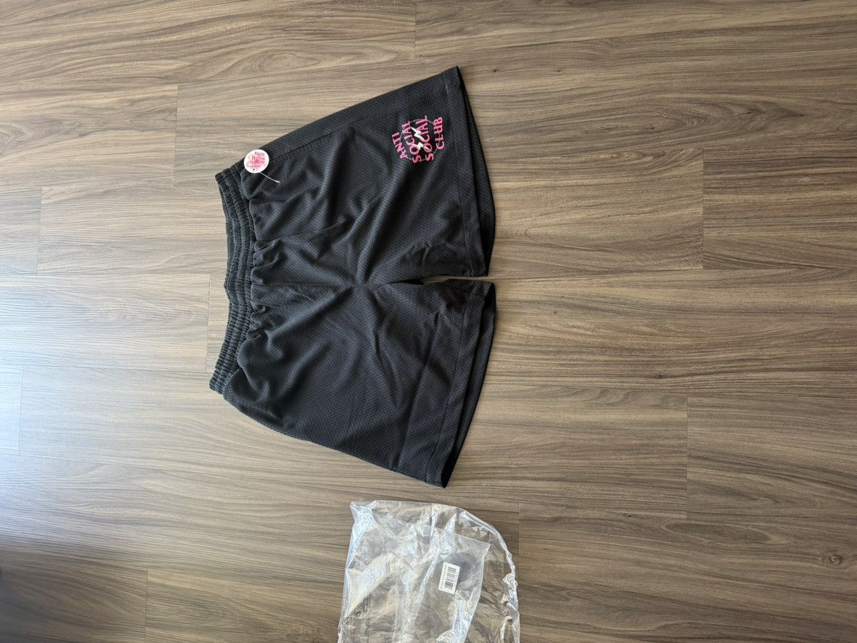 Anti Social Social Club × Fragment Design Anti Social Social Club x Fragment Black Pink Mesh Shorts L Size US 34 / EU 50 - 1 Thumbnail