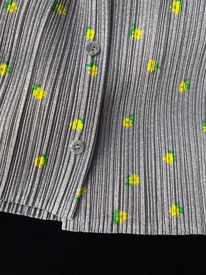Issey Miyake Issey Miyake size:3 A long-sleeved cardigan with grey retr Size M / US 6-8 / IT 42-44 - 2 Thumbnail