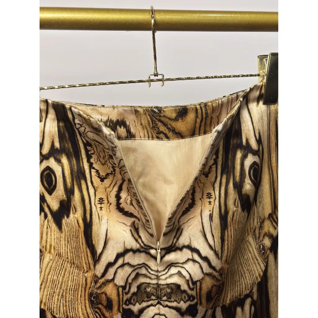 Alexander McQueen Alexander McQueen Abstract Wood Print Silk Skirt Size 30" / US 8 / IT 44 - 7 Thumbnail
