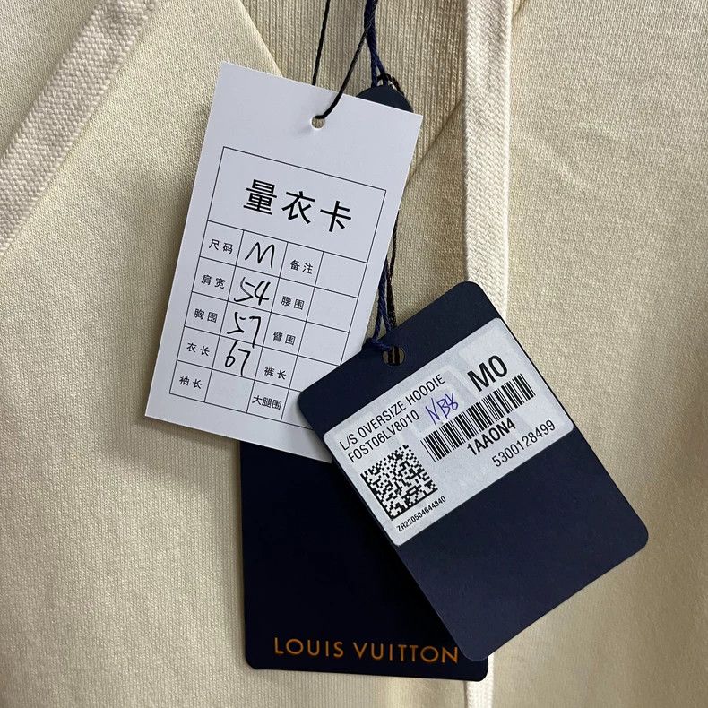 Louis Vuitton Louis Vuitton Beige Letter Logo Hooded Long Sleeve hoodie Size US M / EU 48-50 / 2 - 4 Thumbnail