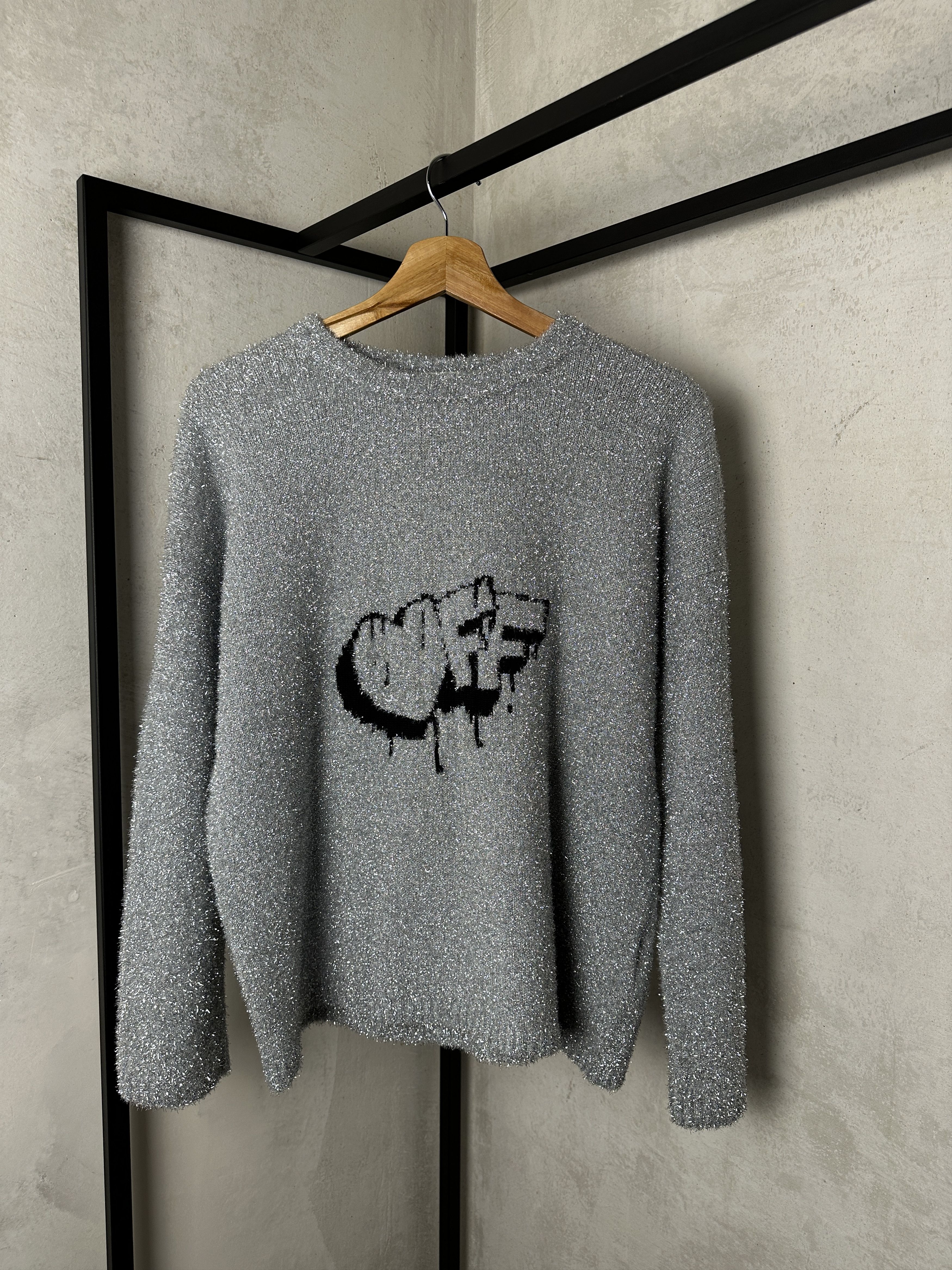 Off-White Off-White Off Crew Neck Logo Silver Jumper Size S / US 4 / IT 40 - 1 Thumbnail