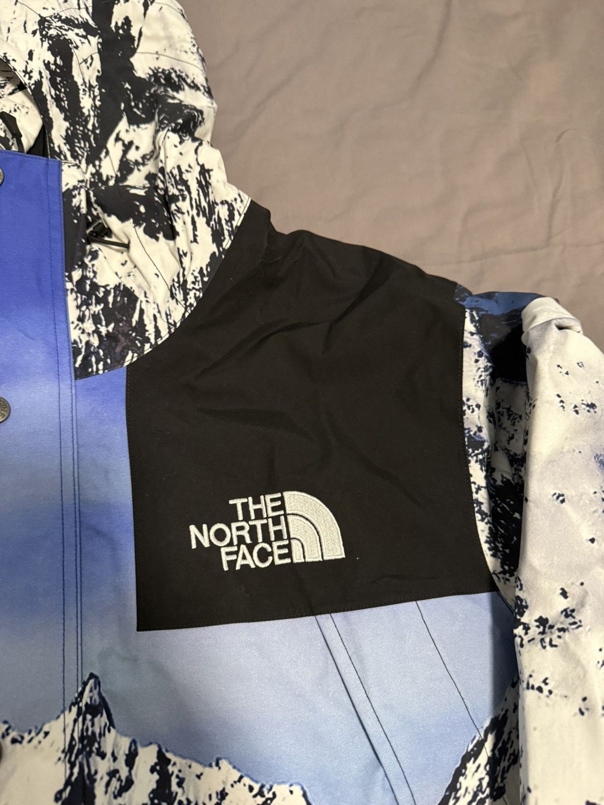 Supreme × The North Face Supreme fw17 tnf mountain parka jacket Size US XL / EU 56 / 4 - 3 Thumbnail