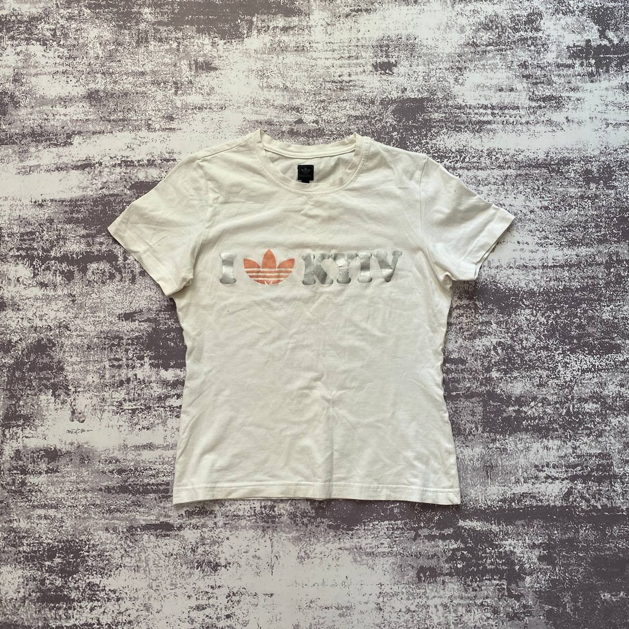 Adidas Ultra-rare Adidas t-shirt with "Kyiv" under logo archive Size US XS / EU 42 / 0 - 1 Thumbnail