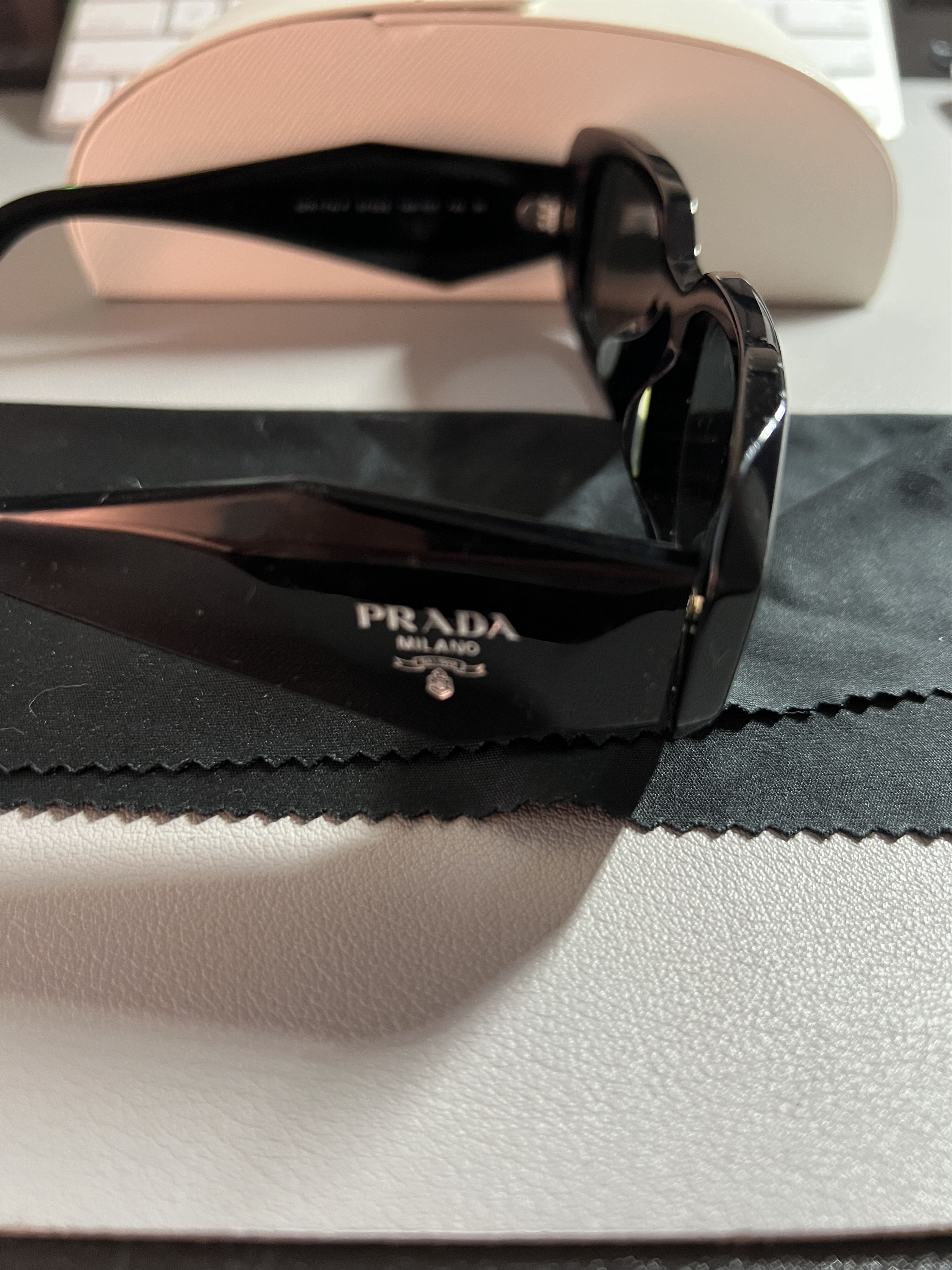 Prada Prada PR 17WSF 51-20-145 – Used/Good Condition Size ONE SIZE - 3 Thumbnail