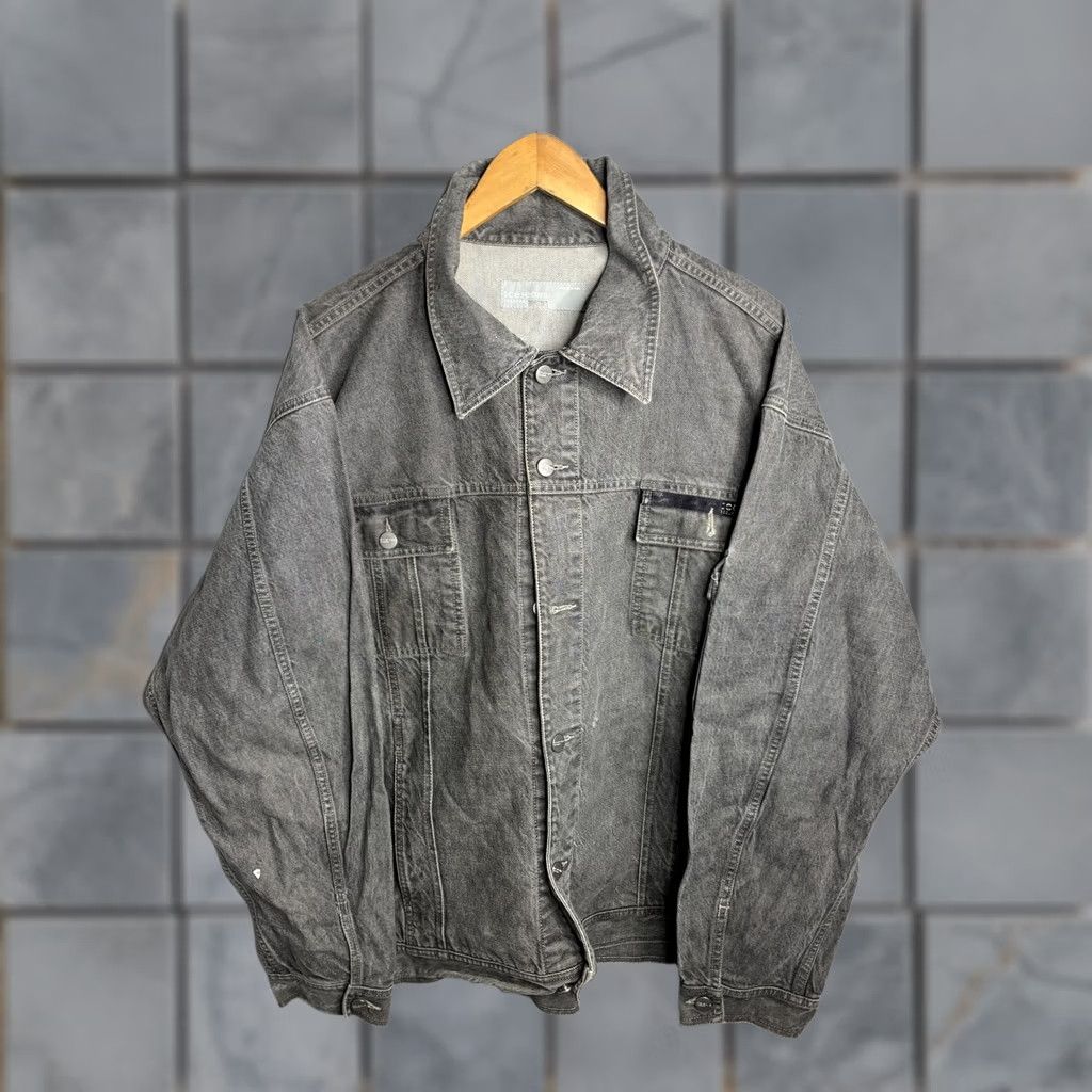 Vintage VINTAGE Iceberg Jacket Mens XL Denim Embroidered Italy 90s Size US L / EU 52-54 / 3 - 1 Thumbnail