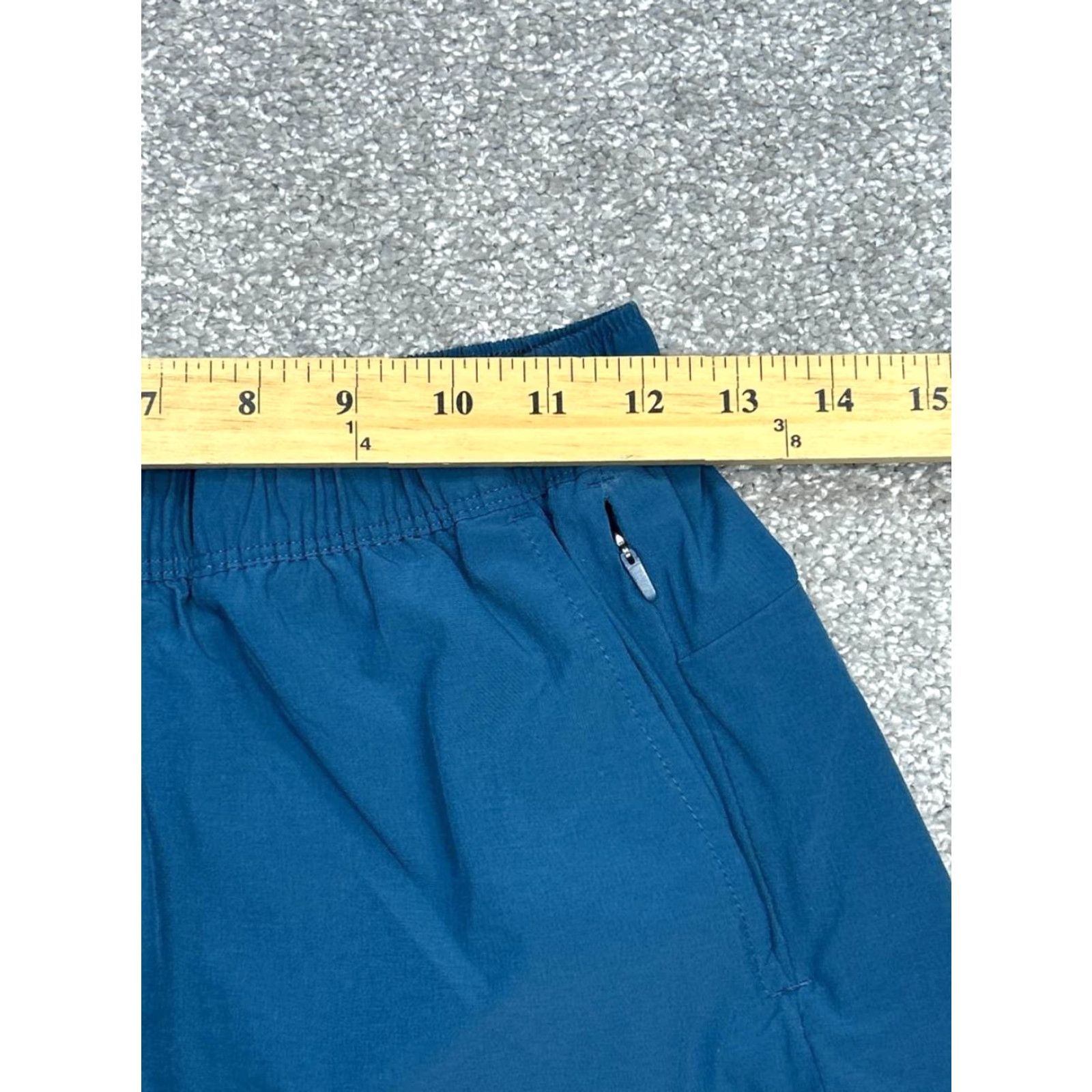 The North Face The North Face Running Shorts Womens Small Blue Logo Stretch Mid Rise Drawstring Size 28" / US 6 / IT 42 - 6 Thumbnail