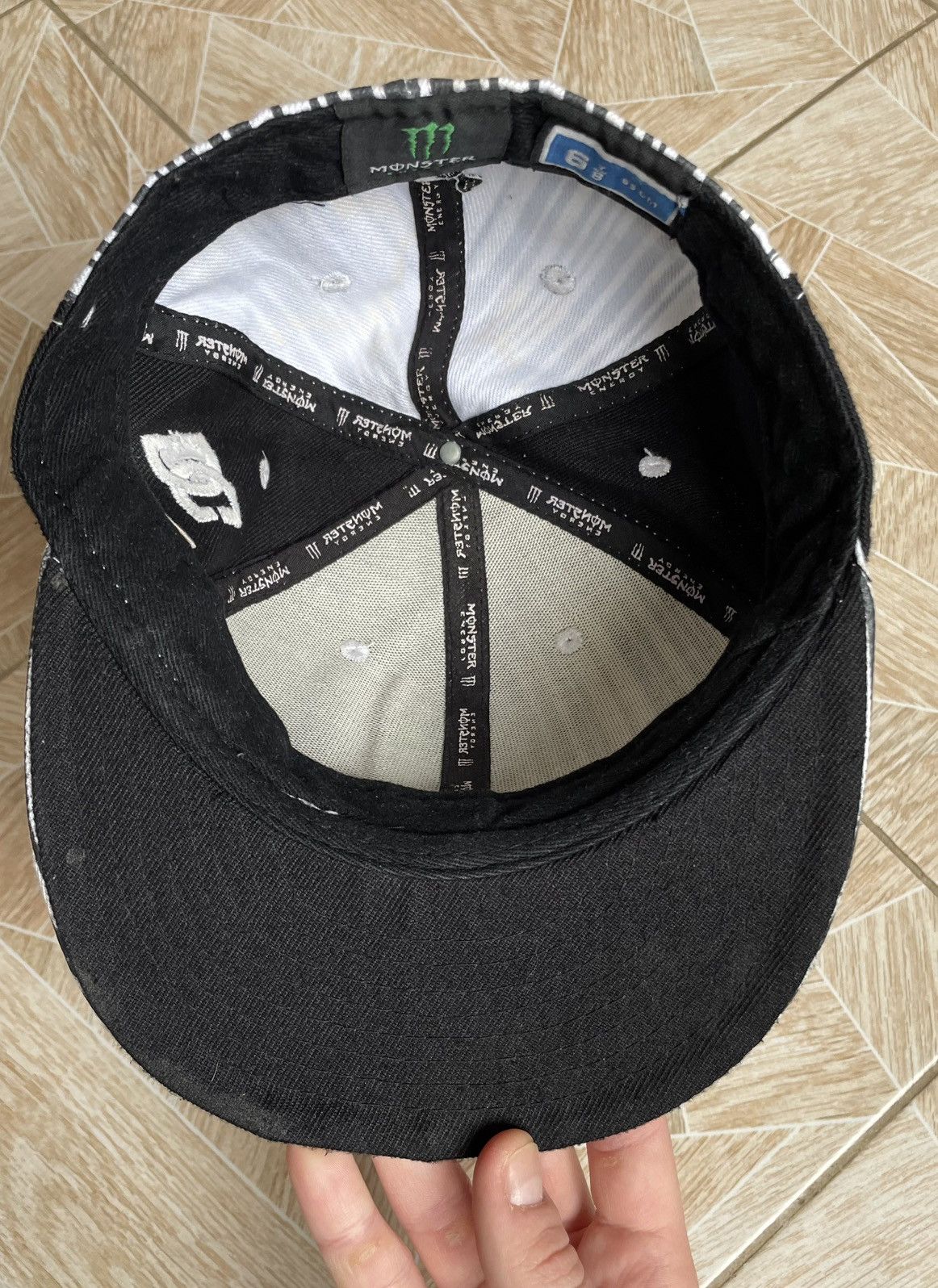 DC Vintage Racing DC Shoes Monster Energy Pirelli SnapBack Cap Size ONE SIZE - 11 Thumbnail
