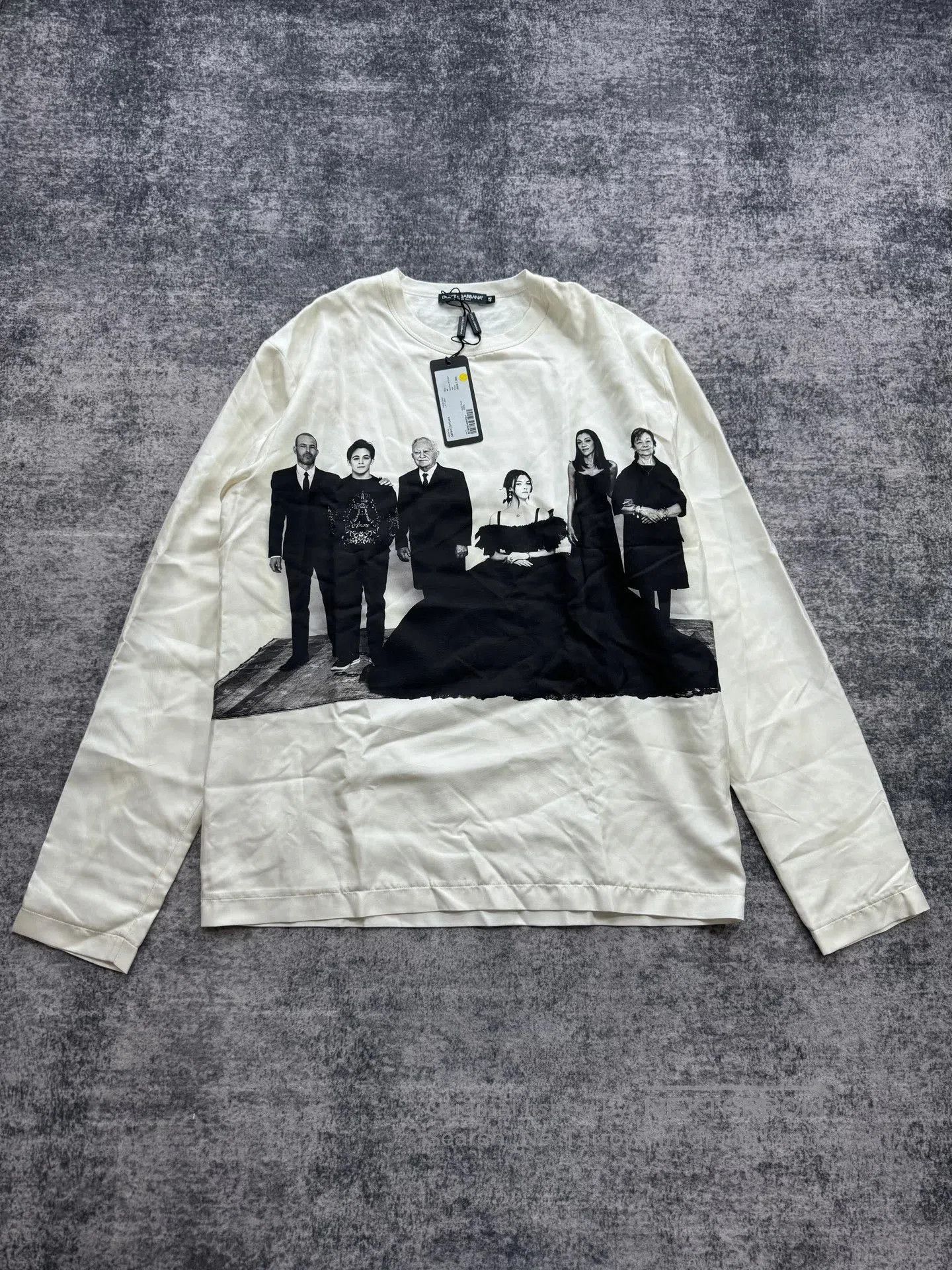 Dolce & Gabbana Dolce & Gabbana White Portrait Long Sleeve. Size US M / EU 48-50 / 2 - 1 Thumbnail