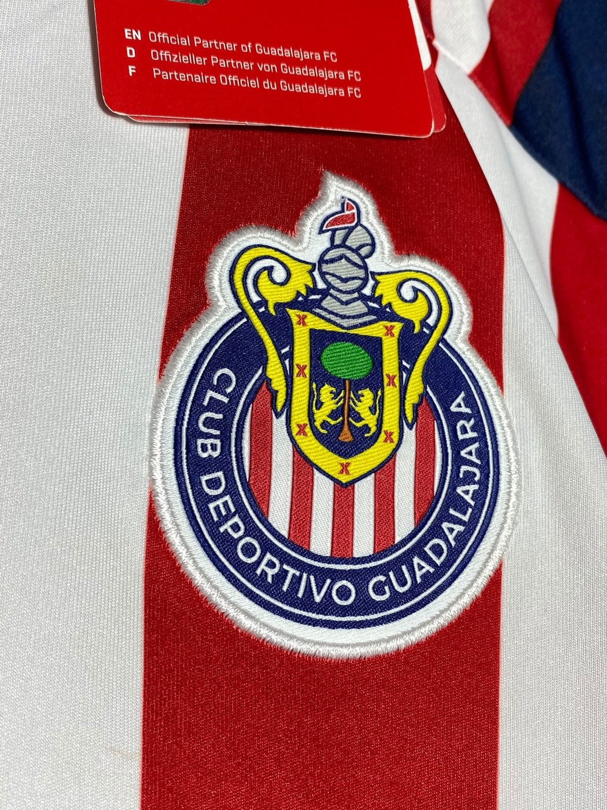 Puma New Puma Chivas de Guadalajara 2021 2022 Home Football Shirt Size US L / EU 52-54 / 3 - 9 Thumbnail