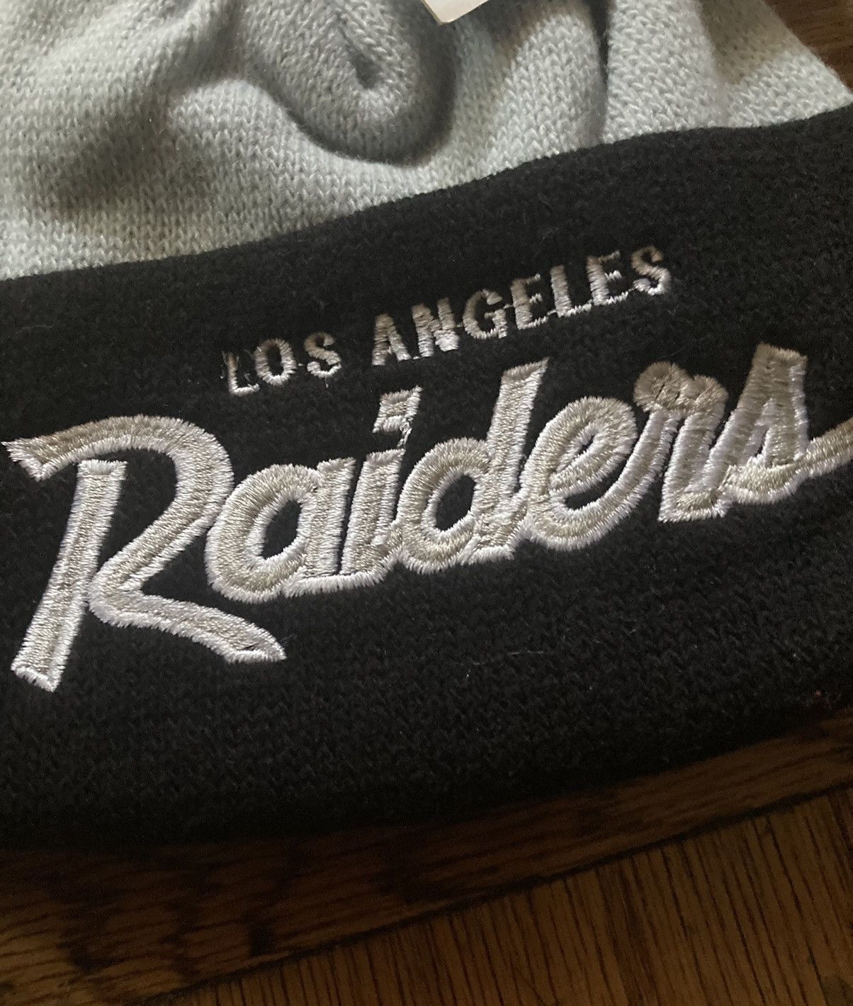 NFL × Sports Specialties × Vintage Vintage Los Angeles Raiders Beanie Hat Sports Specialties Size ONE SIZE - 2 Thumbnail