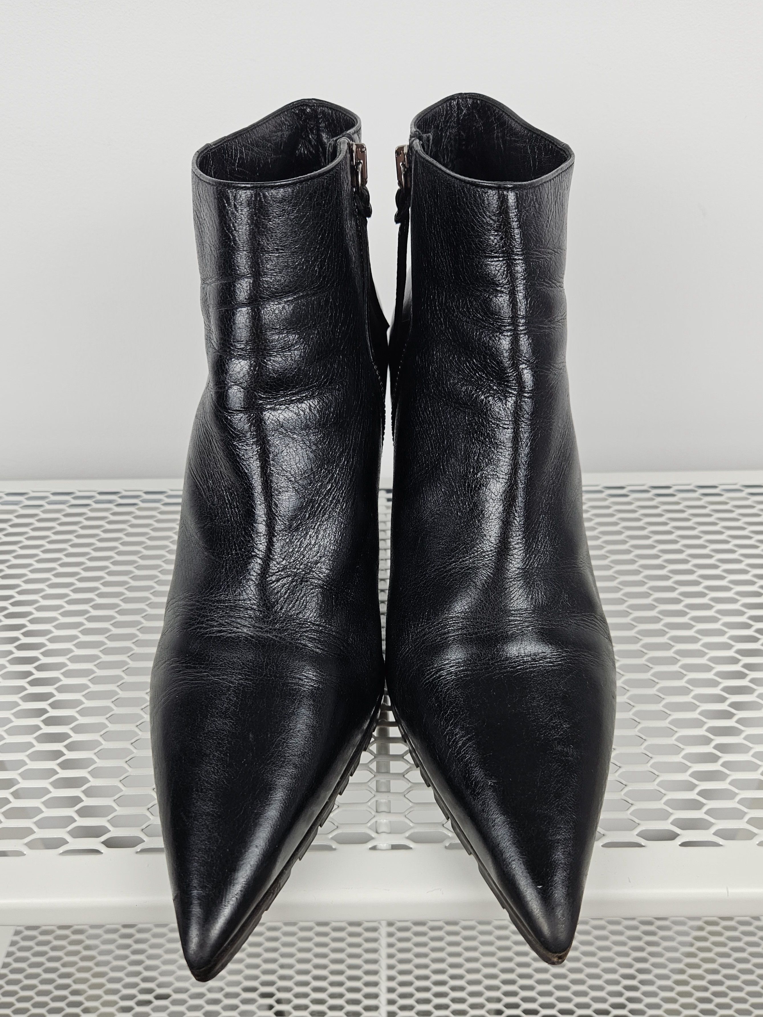 Miu Miu Miu Miu stiletto high heel ankle boots notched sole Size US 8.5 / IT 38.5 - 13 Thumbnail