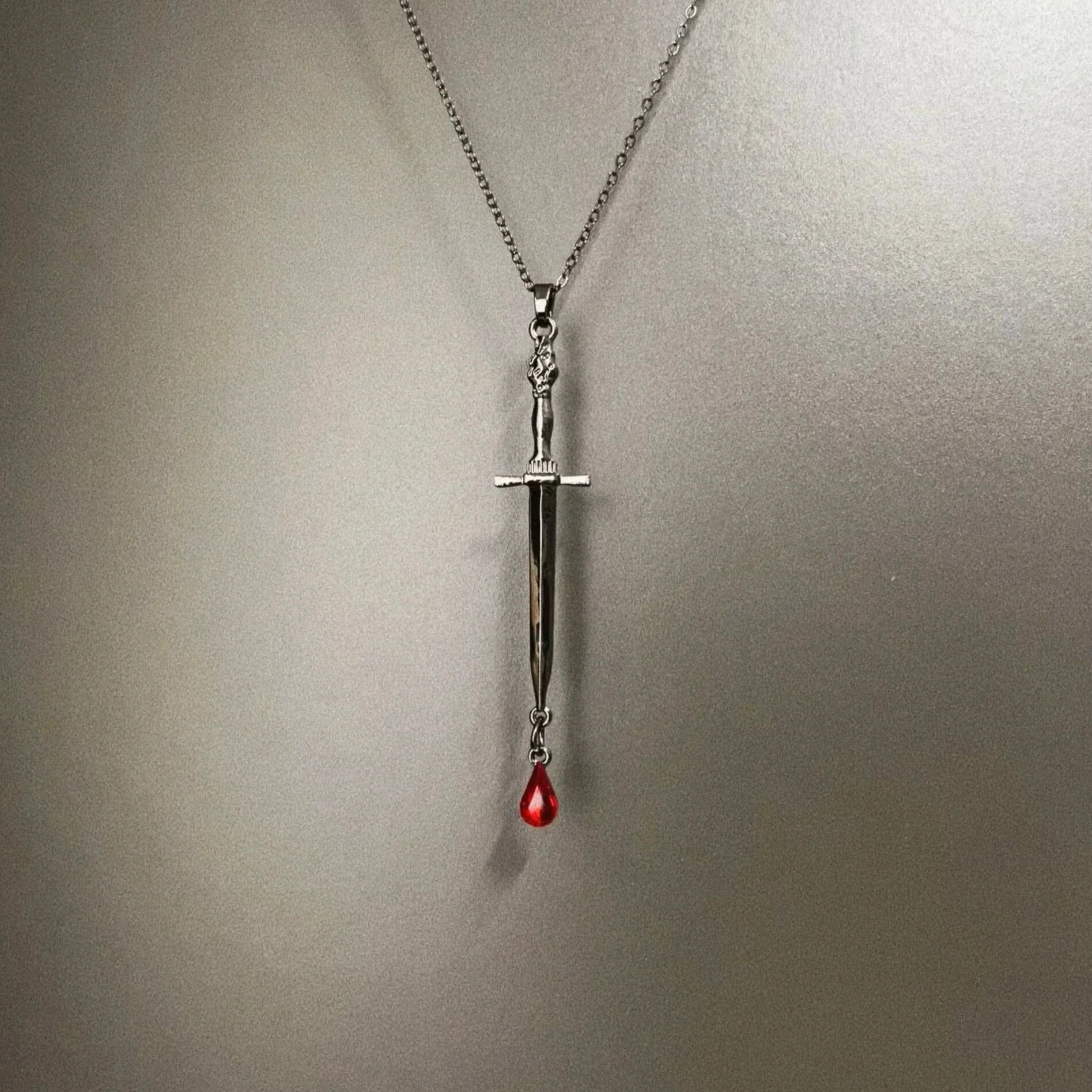 Other Vintage Red Water Droplets Necklace Size ONE SIZE - 1 Preview