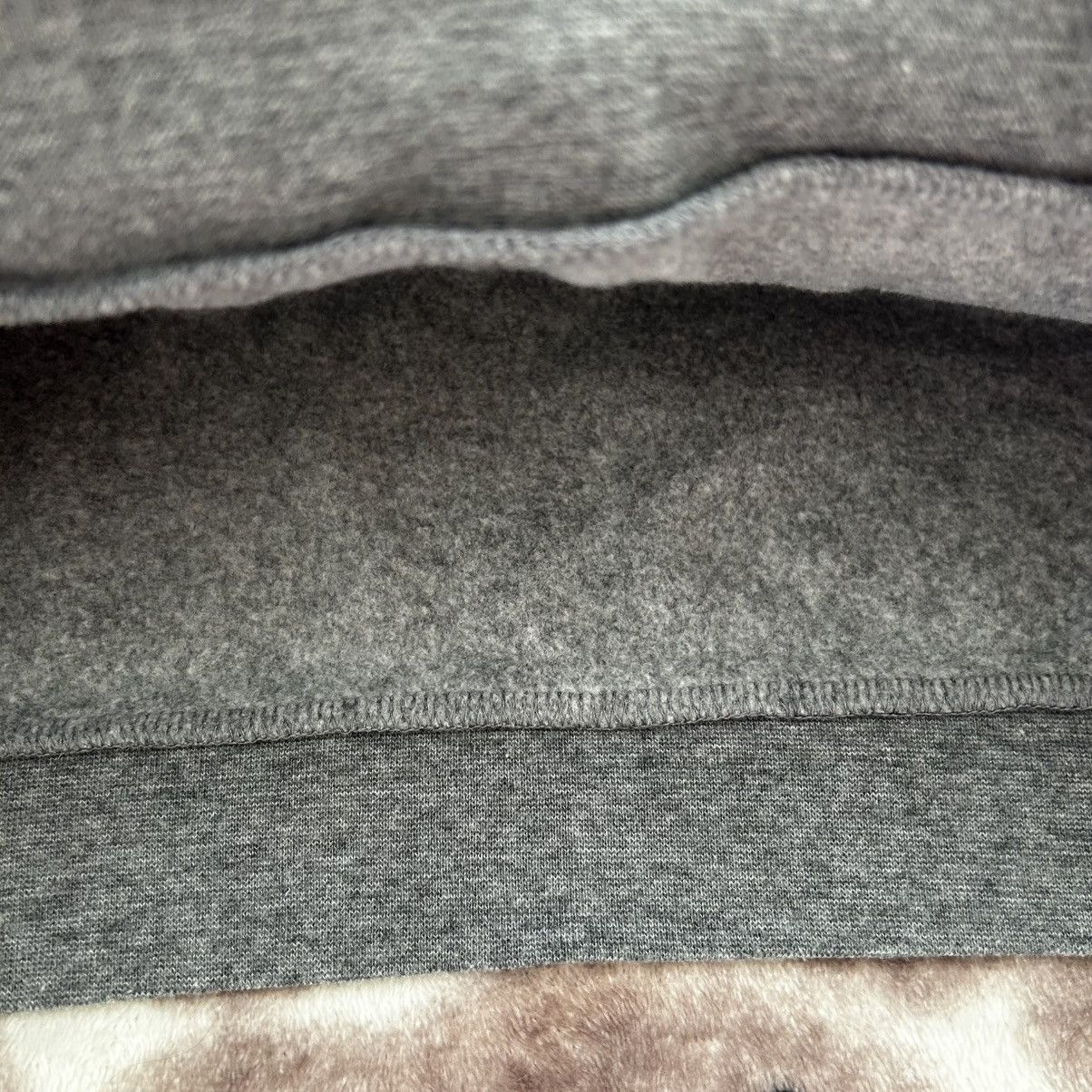 Stussy Authentic Stussy Vintange Y2K 8 Ball Grey Cropped Sweatshirt Size XS / US 0-2 / IT 36-38 - 14 Thumbnail