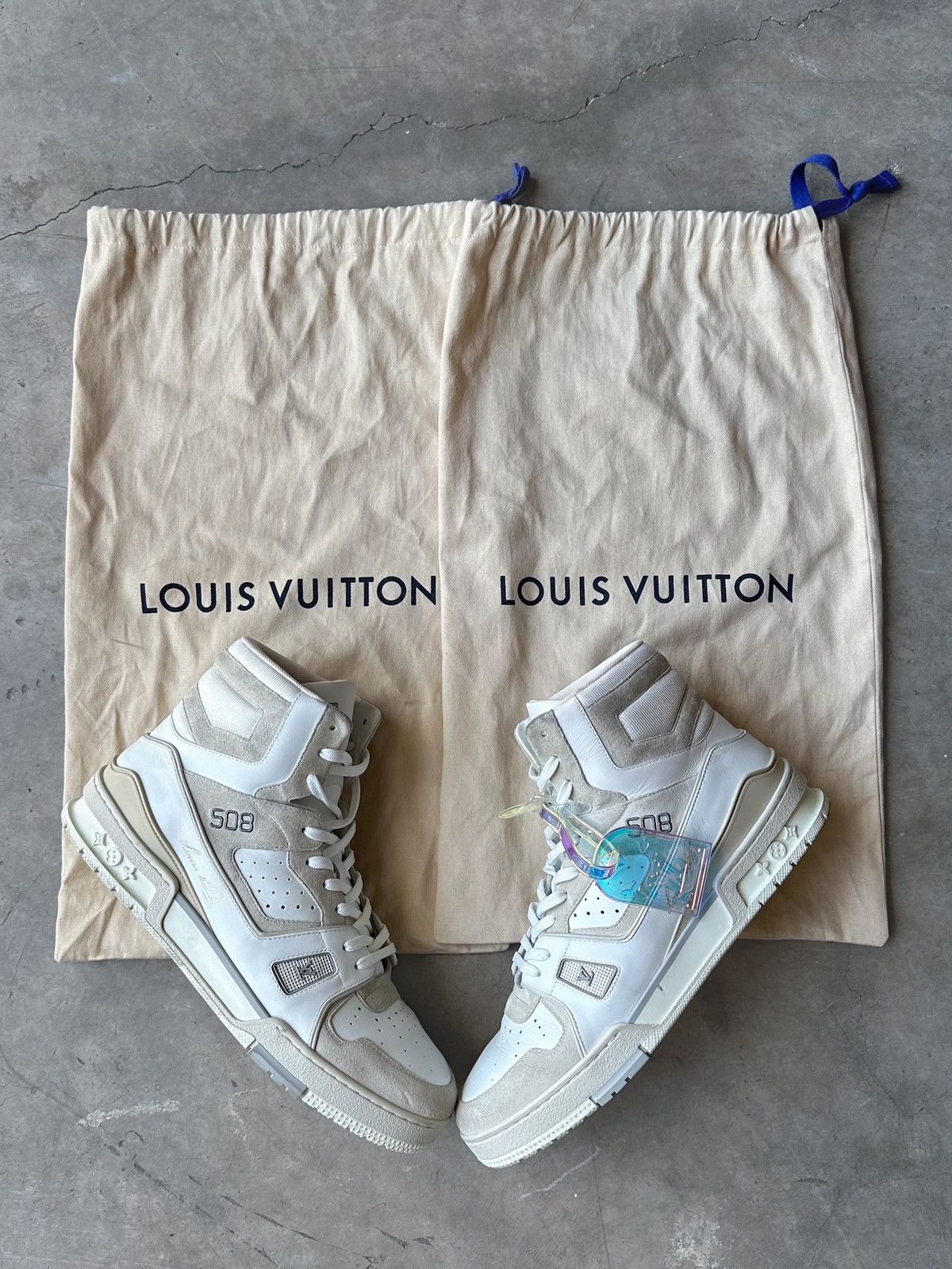 Louis Vuitton Louis Vuitton High Top Trainers Size US 9 / EU 42 - 13 Thumbnail