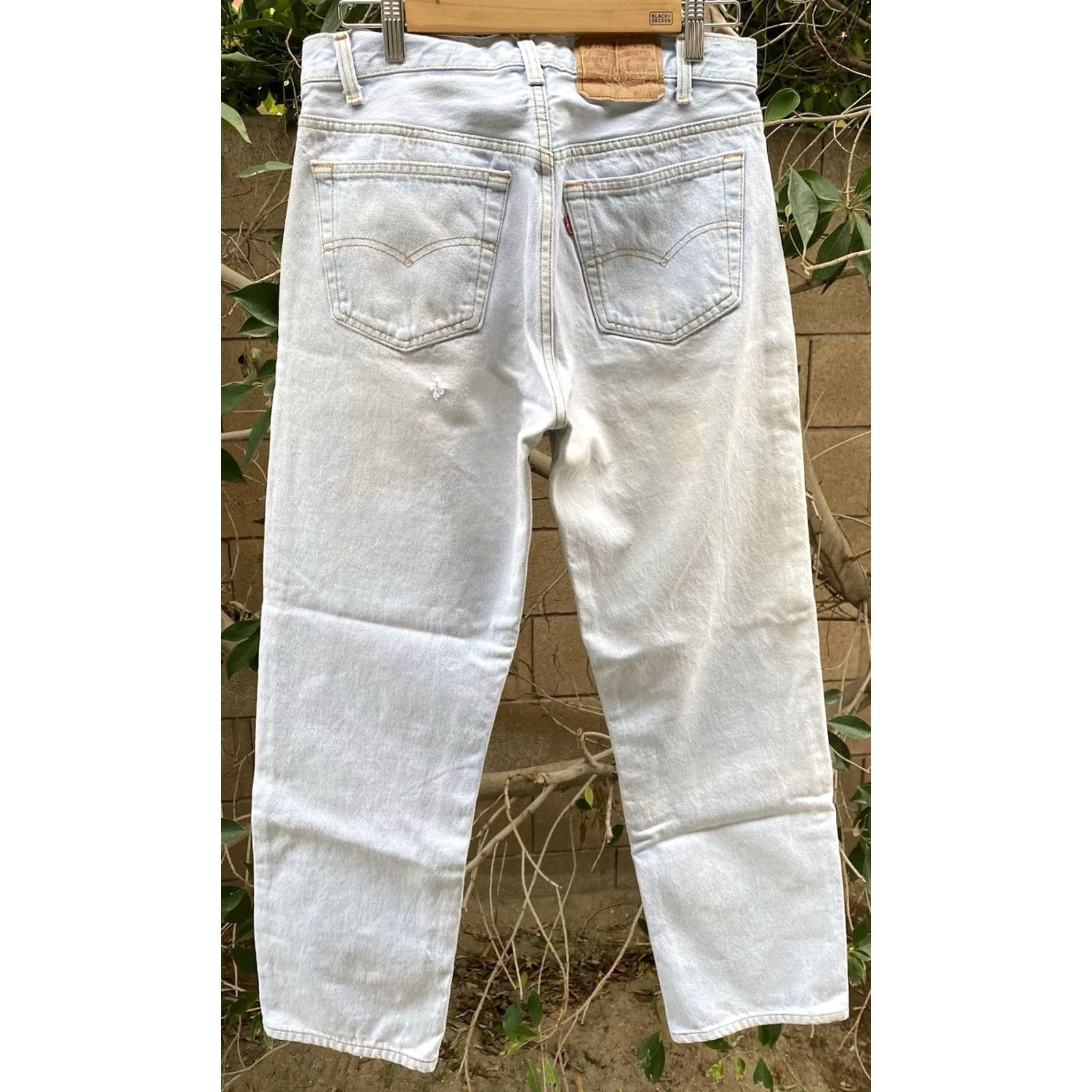 Levi's VINTAGE Levi's 501 Jeans Distressed Levis 501 Denim Jeans Regular Men 31 Blue Waist 31 Inseam 30.25 Inseam 30.25 Vintage See Pics Mens Size US 31 - 6 Thumbnail