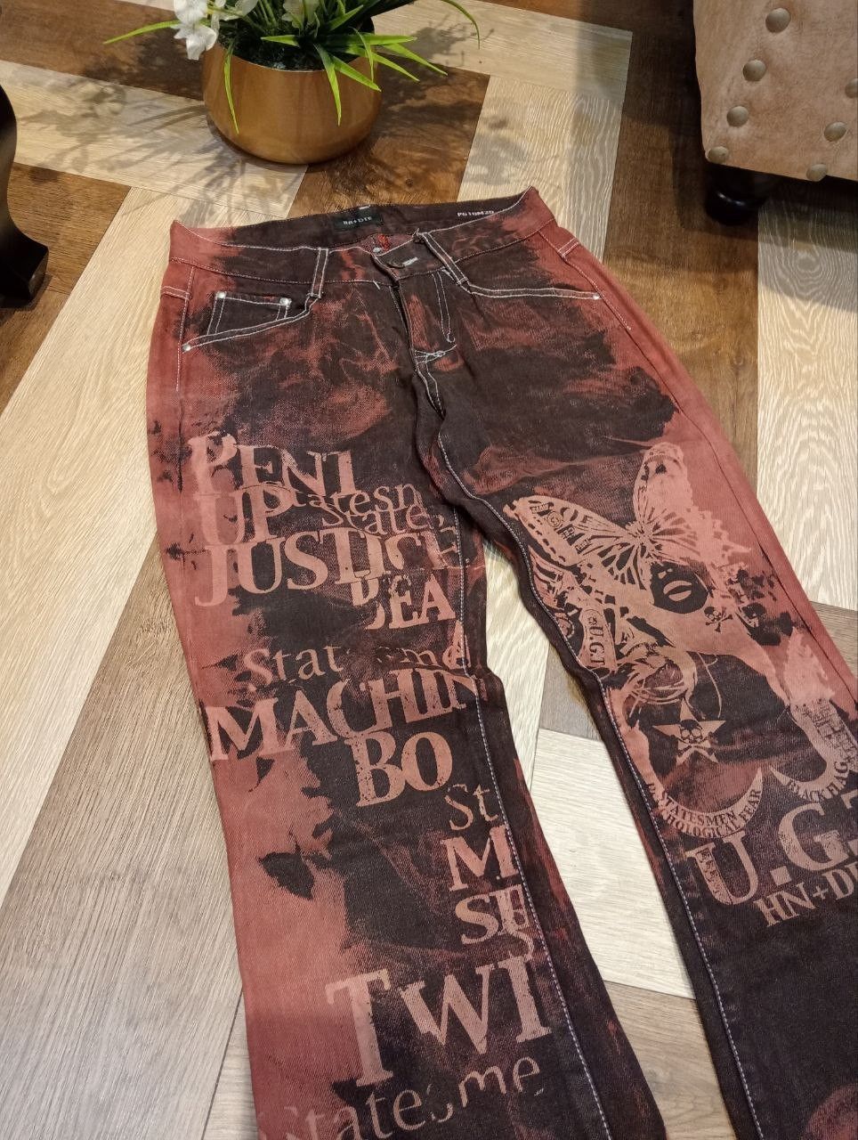 If Six Was Nine 4954151 HM+DIE DEAD OR ALIVE DOA FLARED PRINTED PANTS Size US 29 - 4 Thumbnail