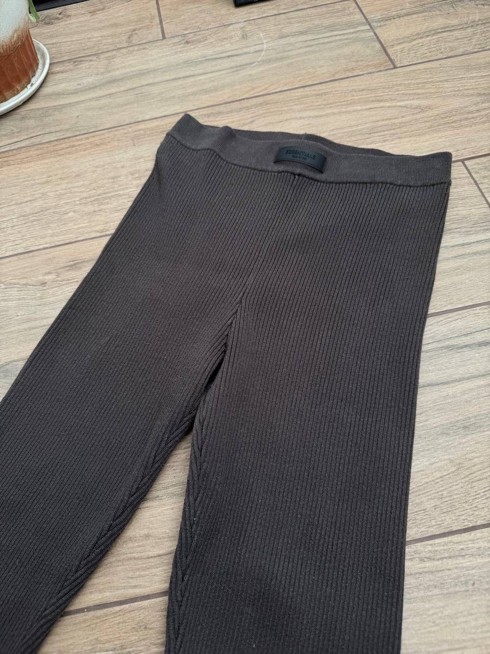 Fear of God Essentials Fear of God Brown Rib Leggings Rib knit FW25 Size 34" / US 12 / IT 48 - 6 Thumbnail