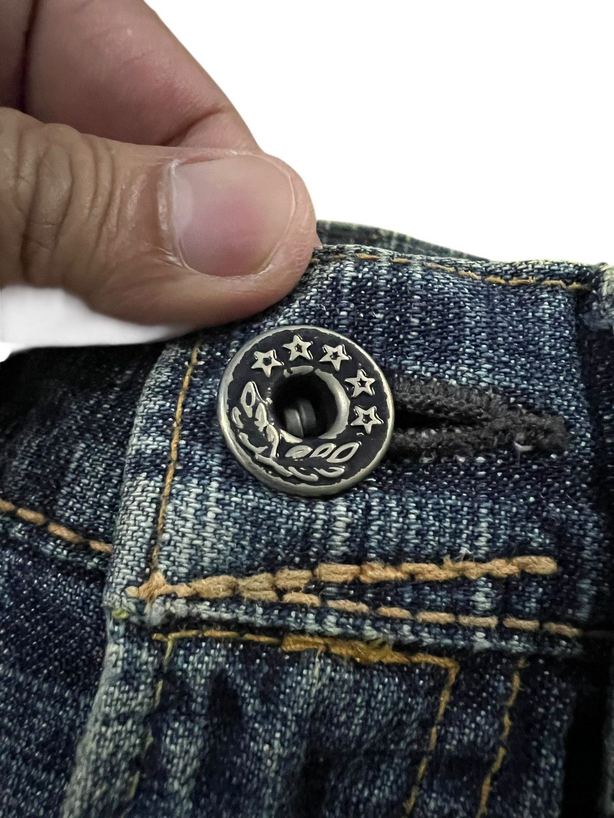 Japanese Brand 80’s Vintage Ghost Label Distress Jean Size US 31 - 11 Thumbnail