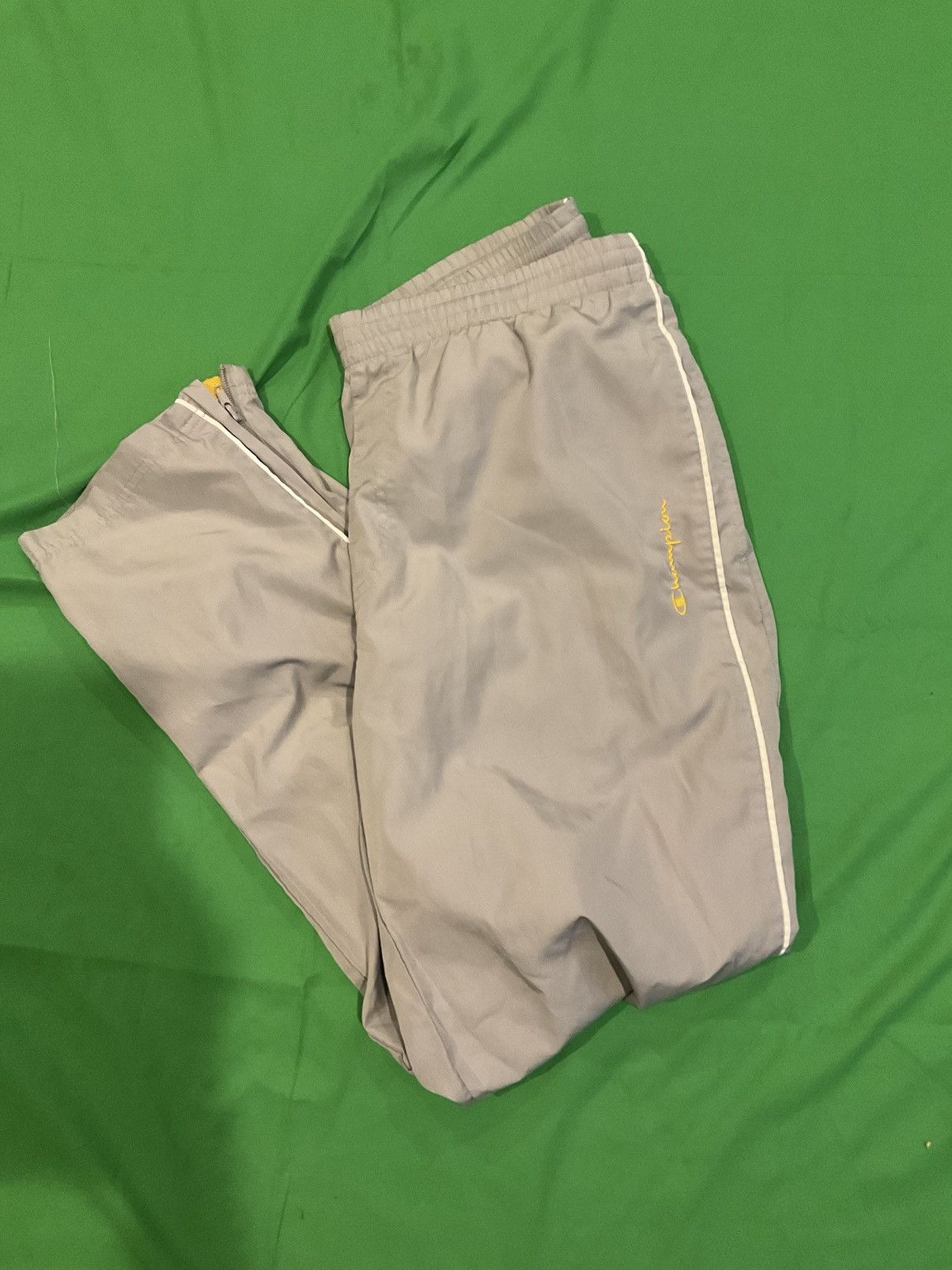 Champion × Vintage Vintage Grey Champion track pants with yellow details Size US 32 / EU 48 - 1 Thumbnail