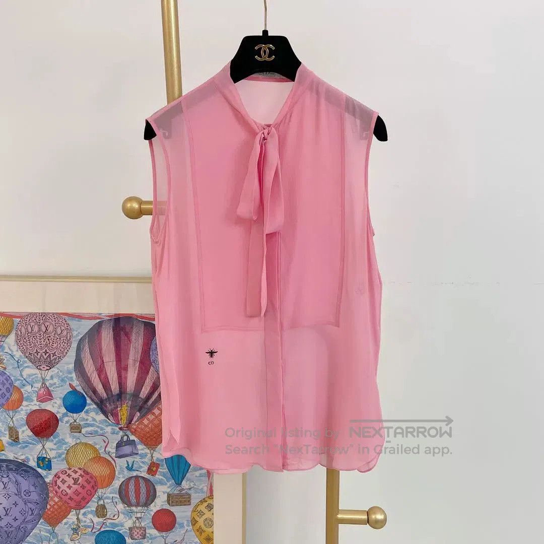 Dior christian dior pink sleeveless top size f36. Size US S / EU 44-46 / 1 - 1 Thumbnail