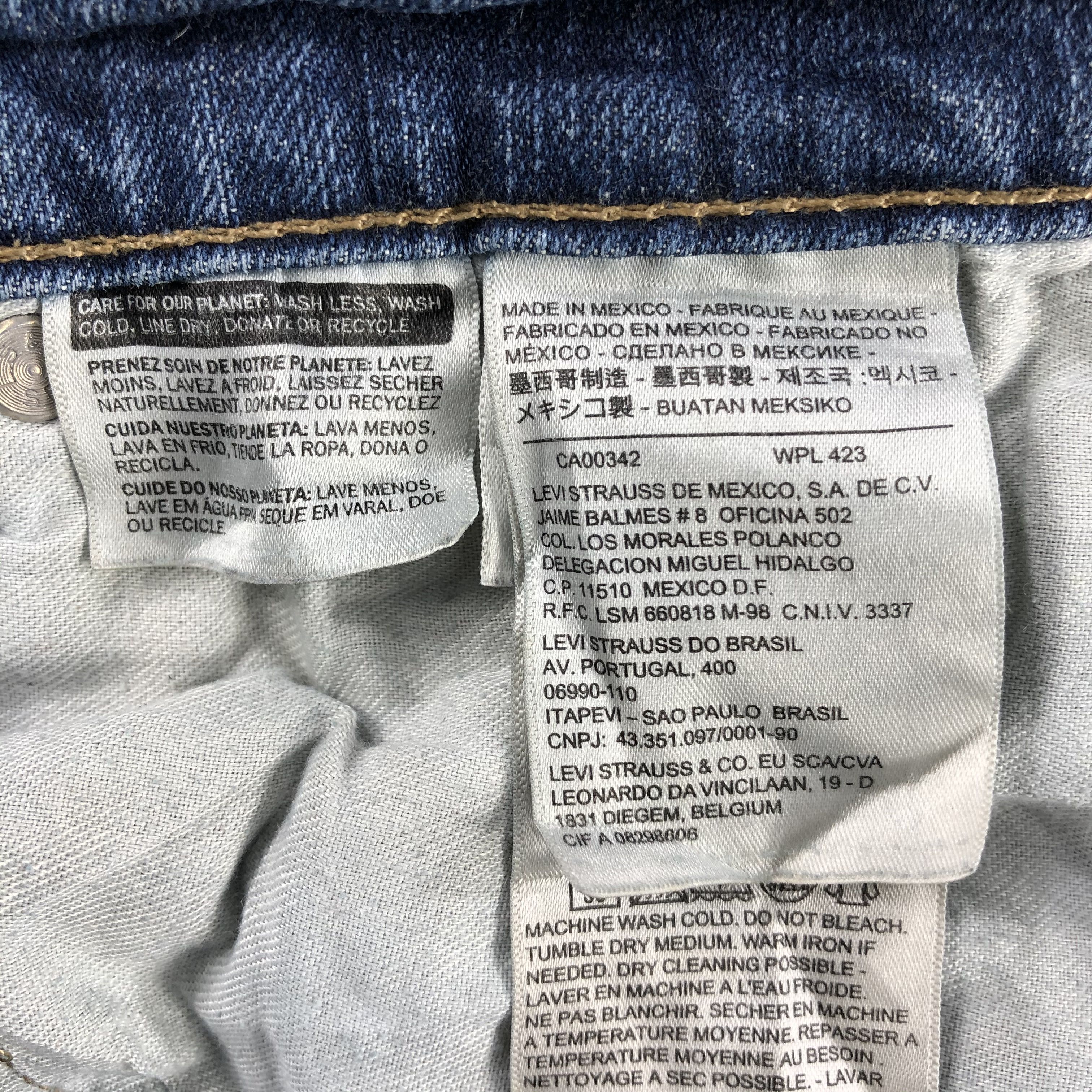 Levi's × Vintage Vintage Blue Wash Levis 505 Jeans-JM2951 Size US 35 - 14 Thumbnail